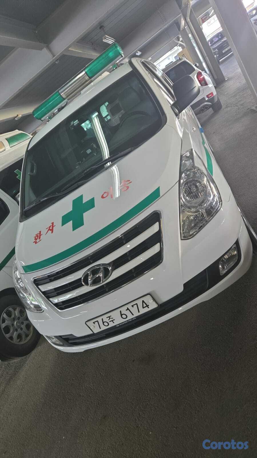 otros vehiculos - HYUNDAI GRAND STAREX AMBULANCIA 2016 2