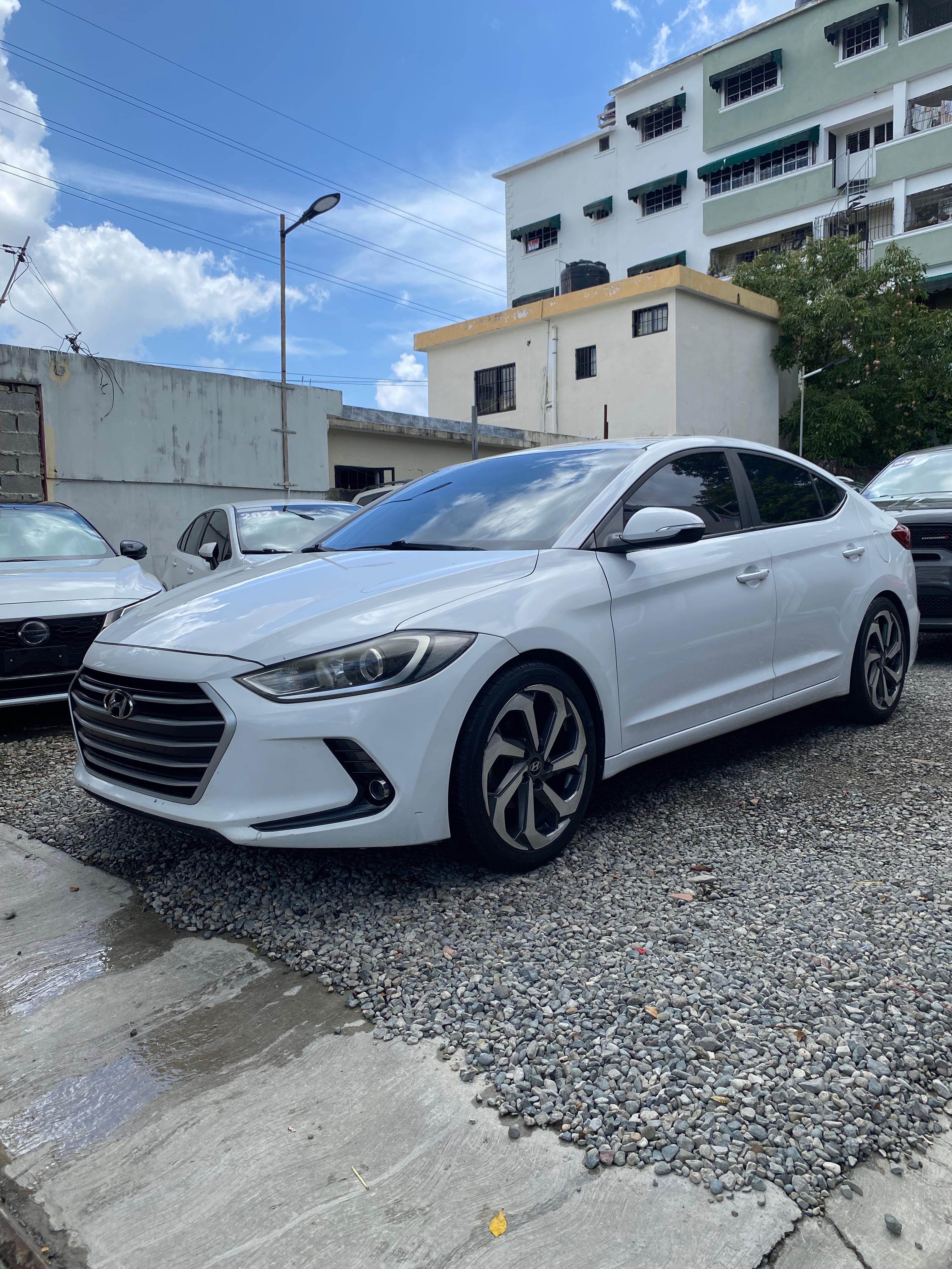 carros - Hyundai AVANTE 2017 LPI  1