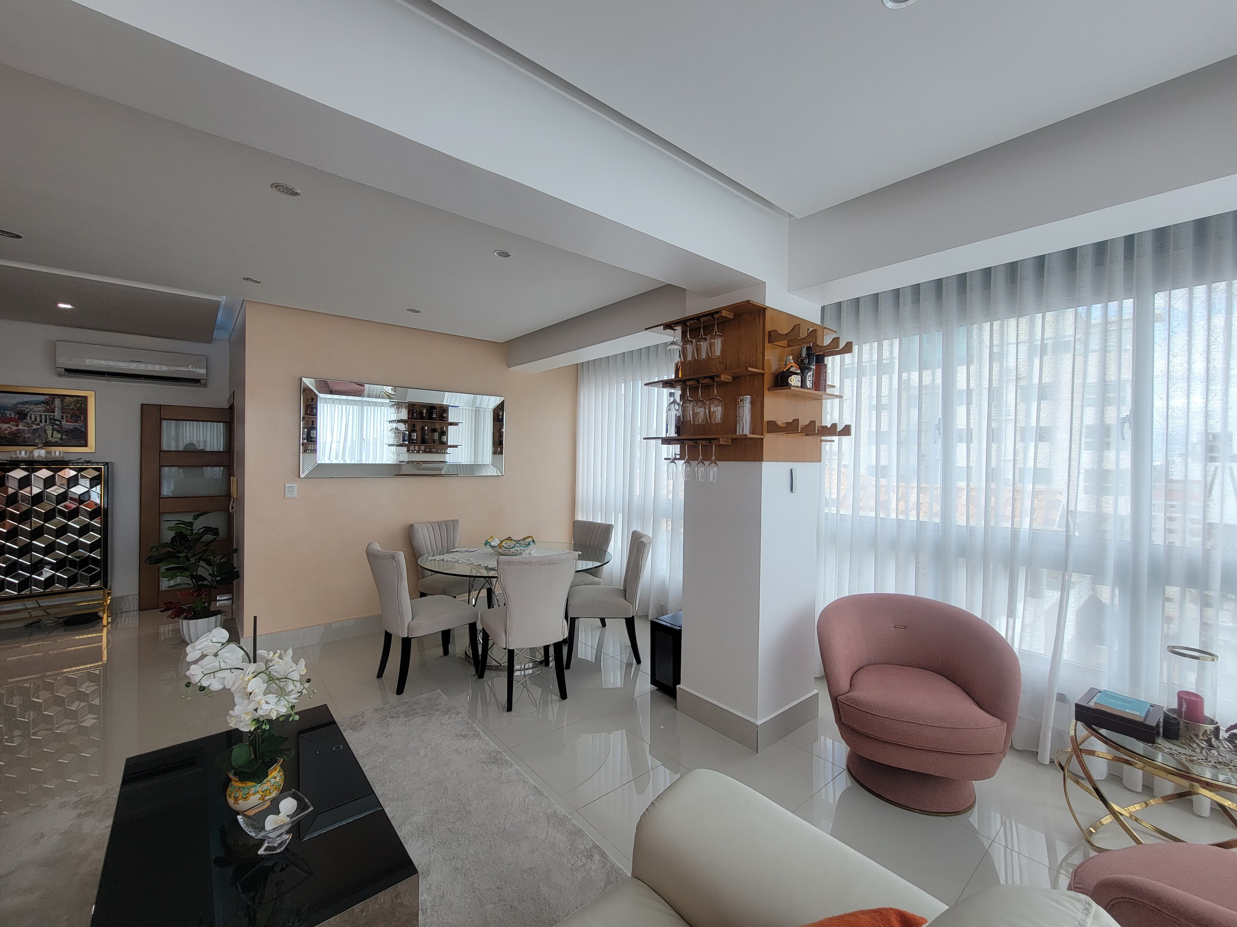 apartamentos - Venta de Apartamento amueblado en Renacimiento 4