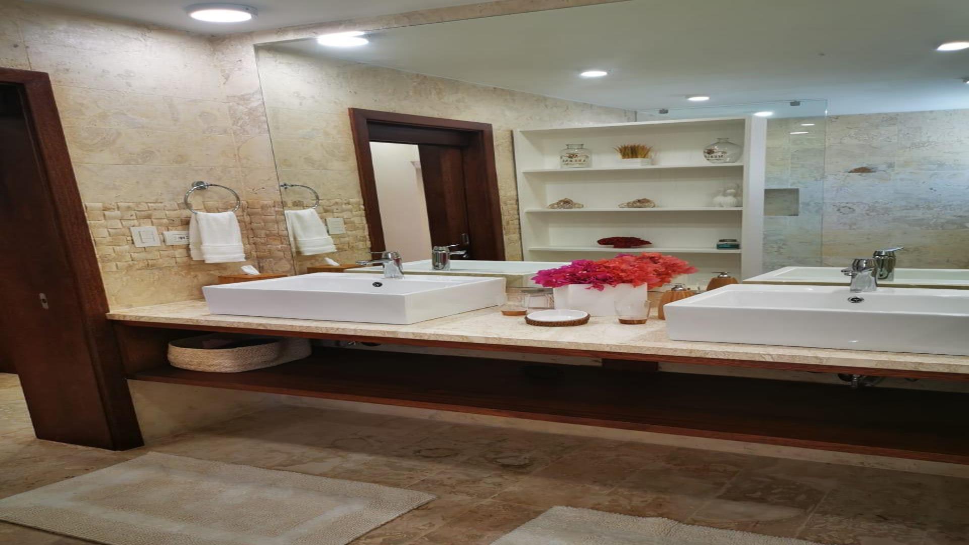 casas vacacionales y villas - Exclusiva Villa en la Marina de Cap Cana 8