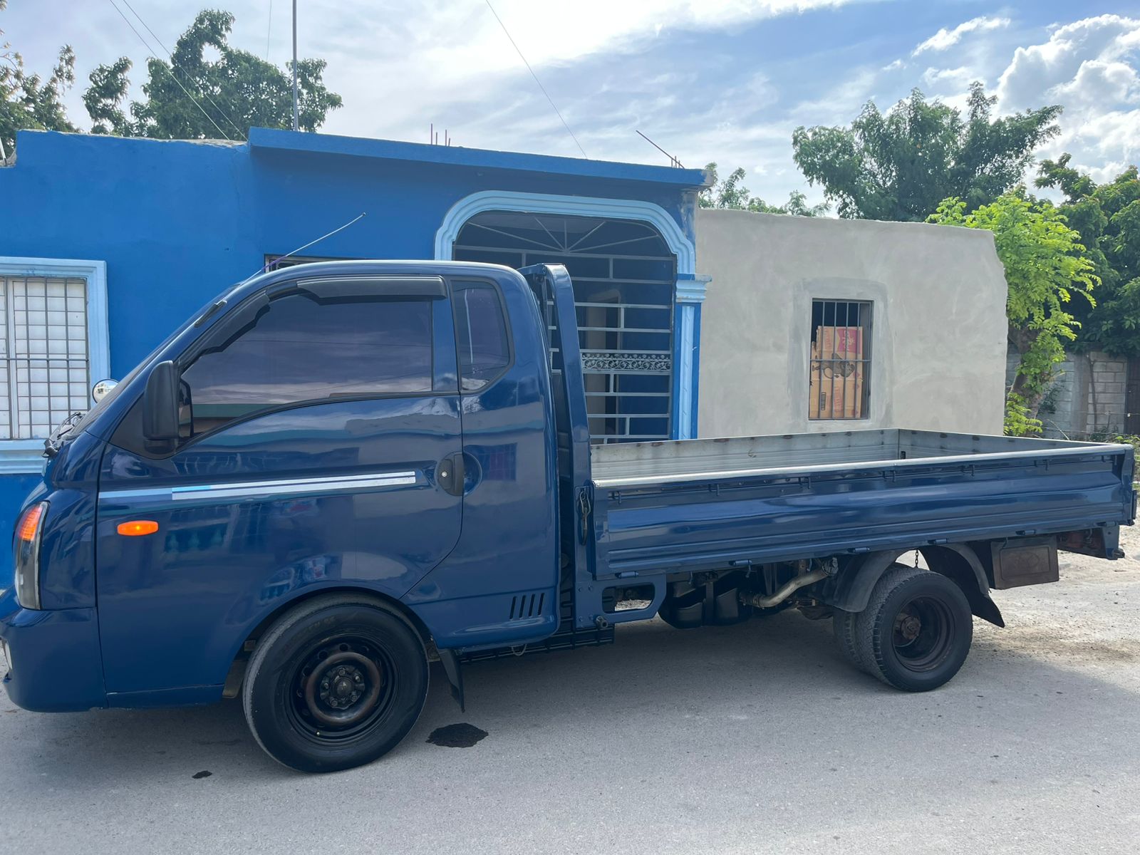 camiones y vehiculos pesados -  CAMION HYUNDAI 2015.. 2