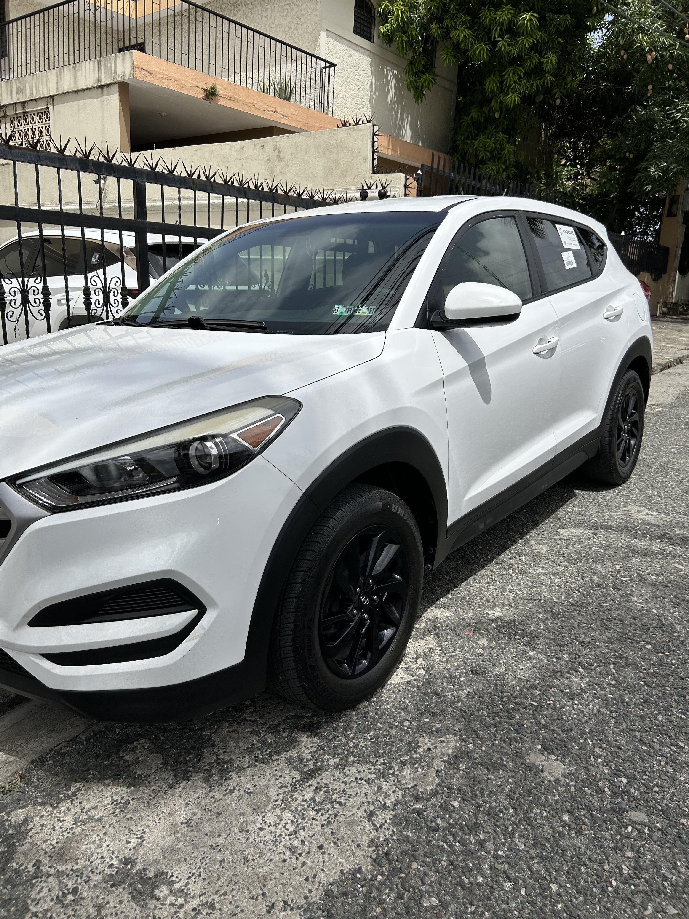 jeepetas y camionetas - Hyundai Tucson 2018 SE  2