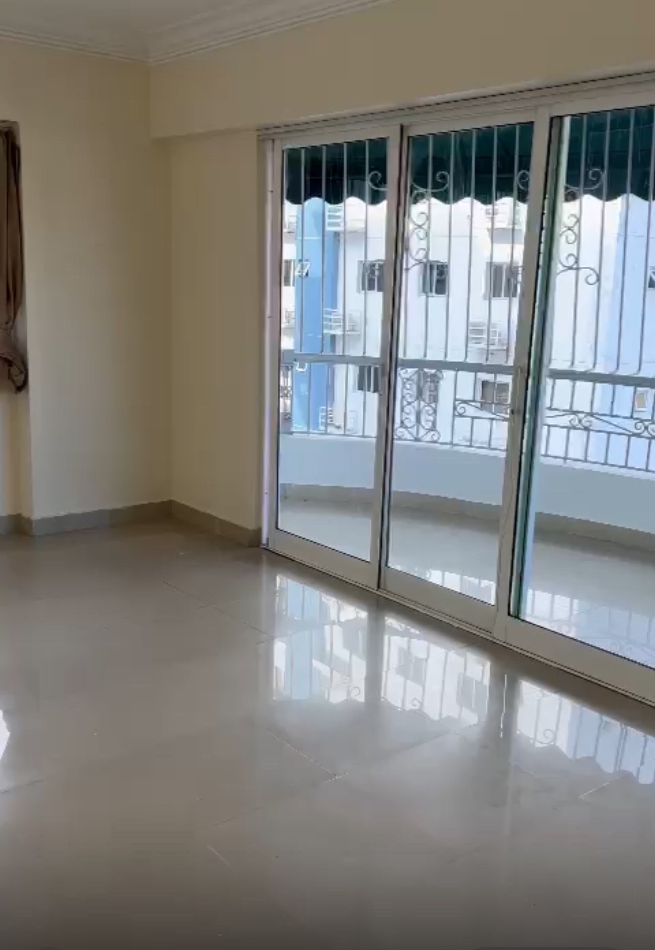 apartamentos - SE ALQUILA AMPLIO Y HERMOSO APARTAMENTO EN BELLA VISTA! 3