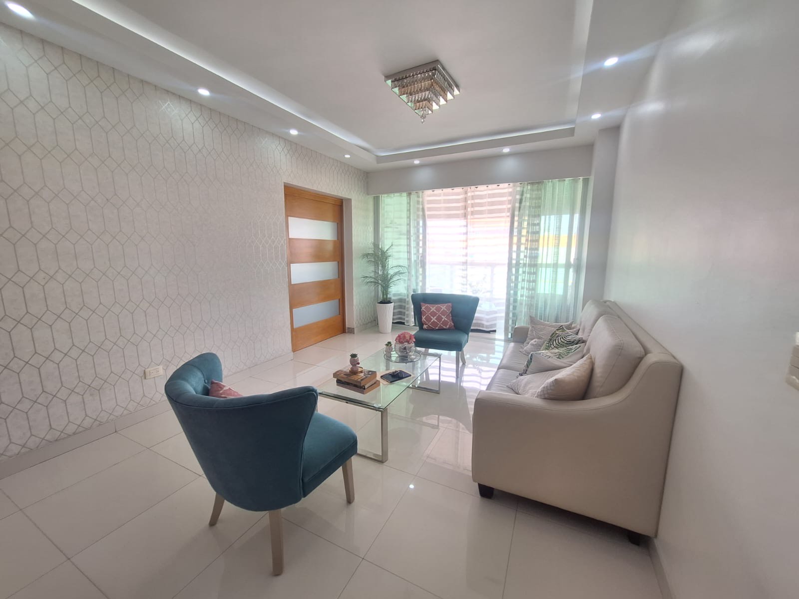 apartamentos - Venta apt. 3 habitaciones y terraza. El Cacique.  8