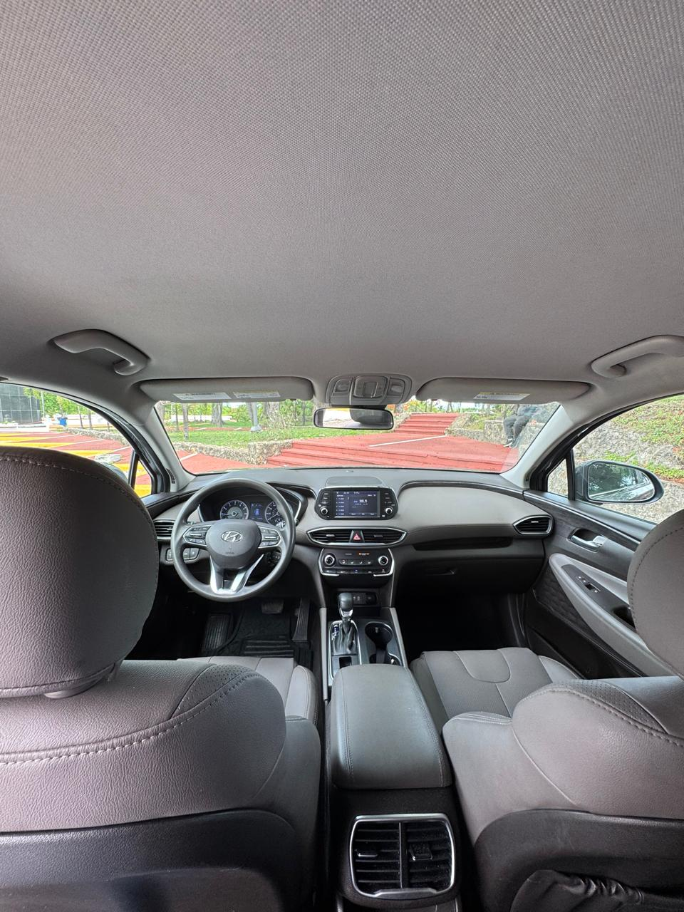 jeepetas y camionetas - Hyundai Santa Fe SE 2019, impecable 2