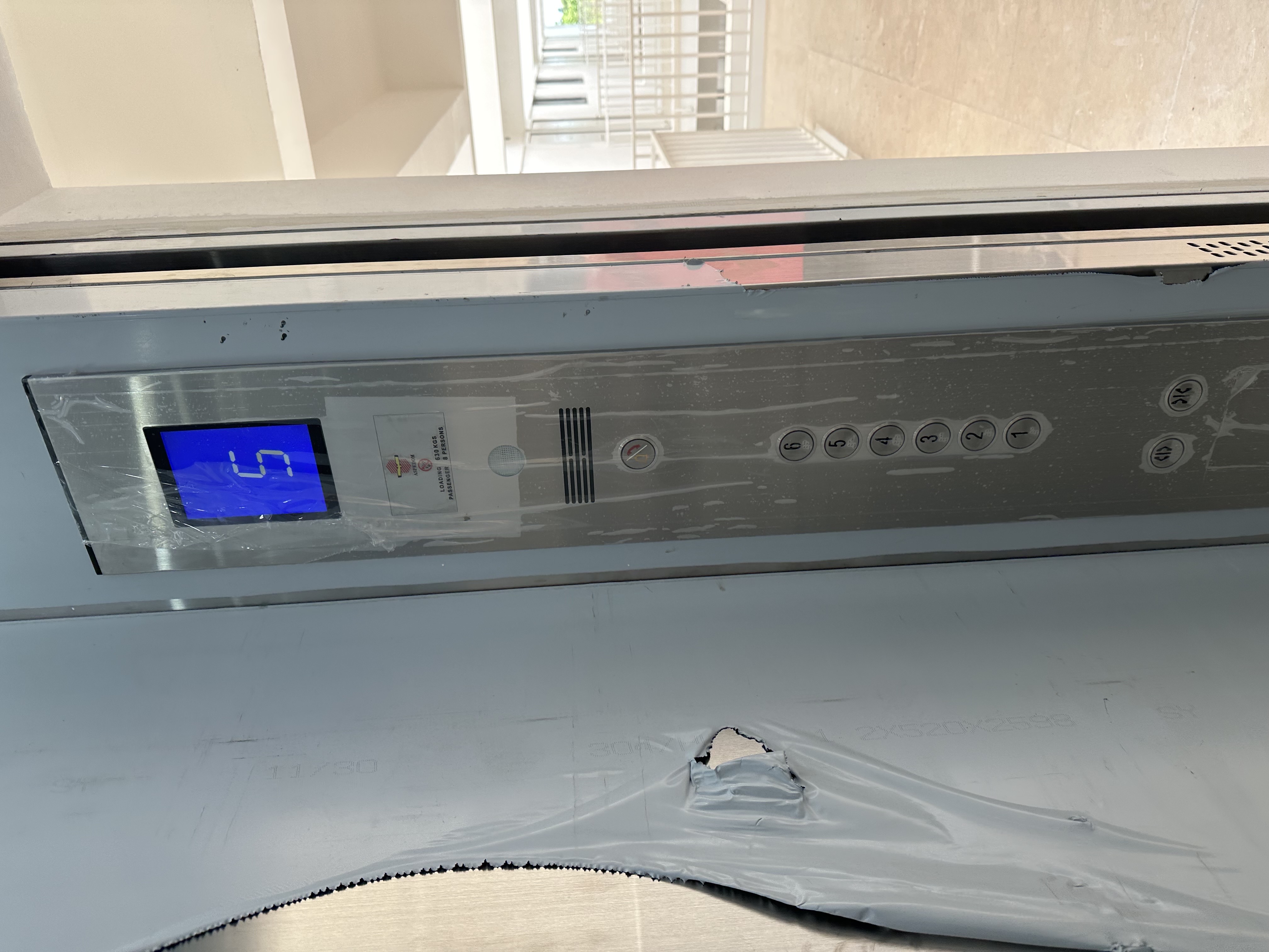apartamentos - 🚨DE OPORTUNIDAD🚨 
Se vende apto de 1H en la Domingo maíz listo para la entrega 9