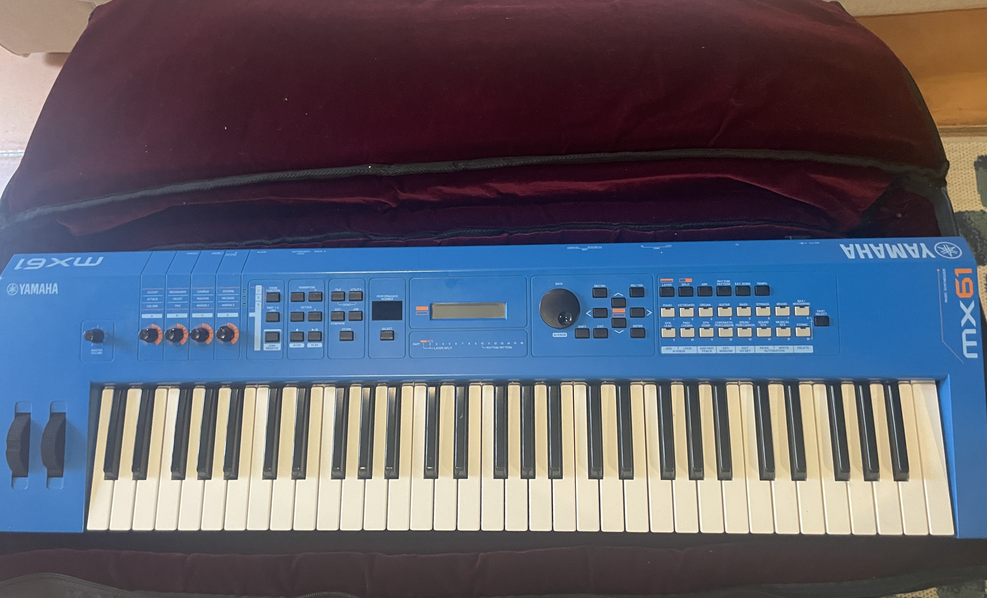instrumentos musicales - Sintetizador Yamaha MX61 (azul) 0