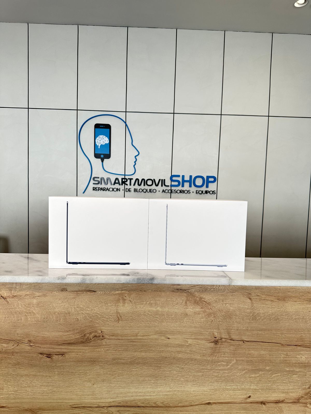 computadoras y laptops - MACBOOK AIR M4 512GB SSD 16GB RAM NUEVA  EN OFERTA 