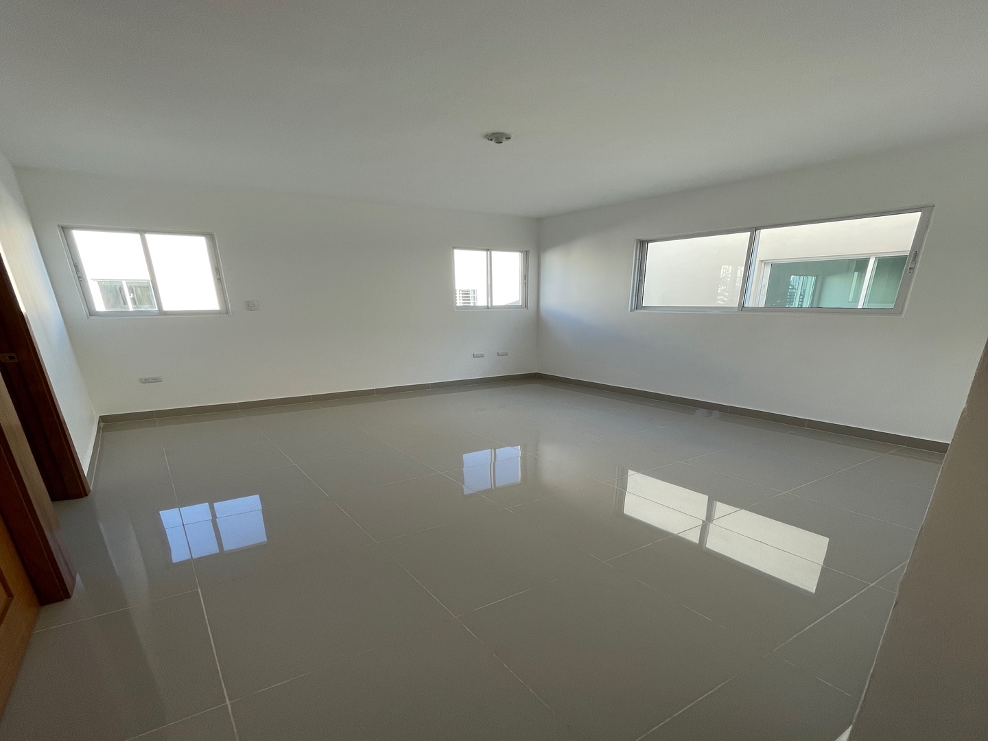 apartamentos - Apartamento de Alquiler con Piscina en Llanos de Gurabo 4