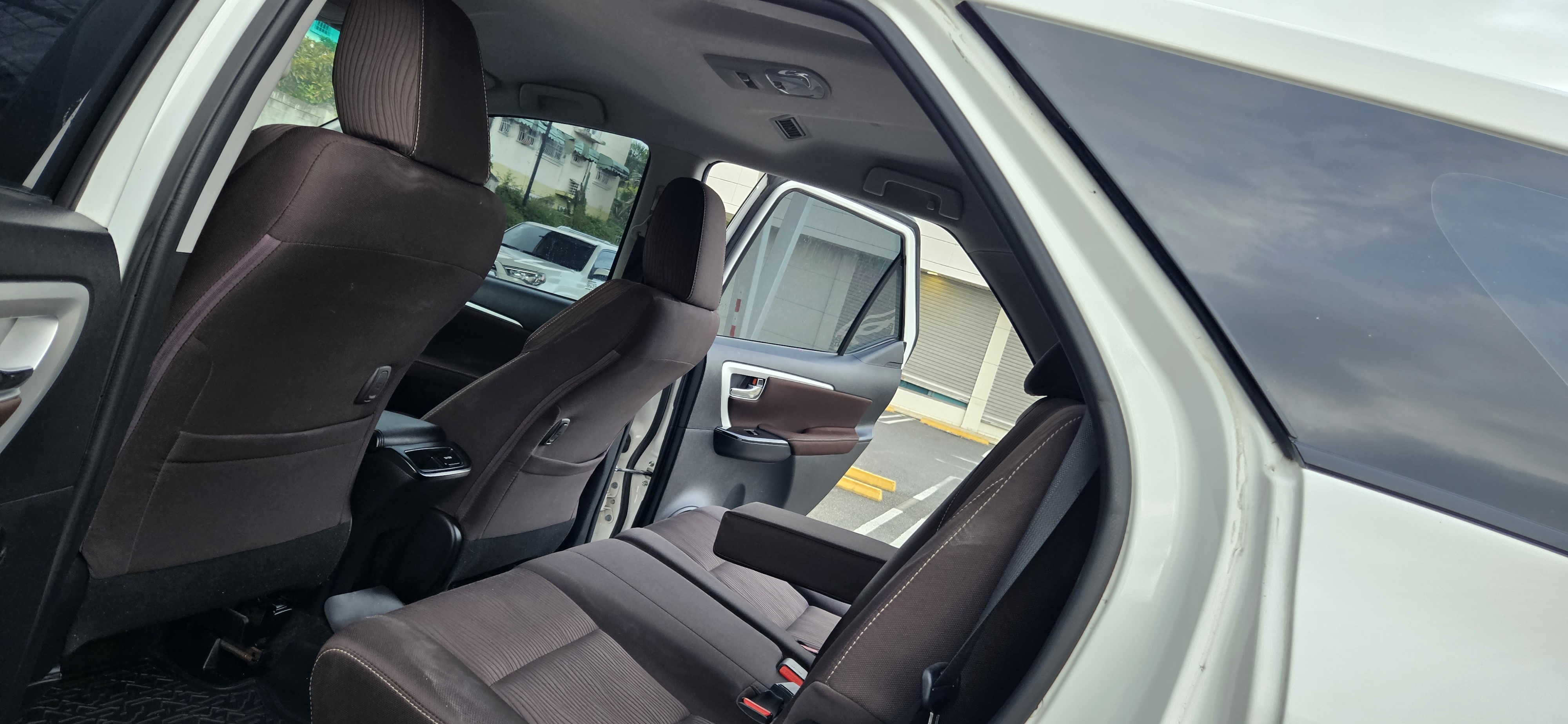 jeepetas y camionetas - Toyota fortuner 2018 3 filas 8