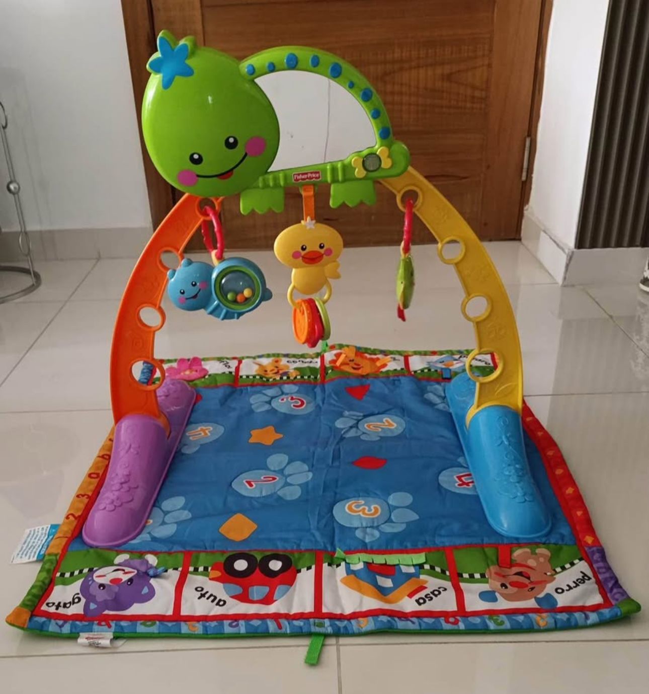 coches y sillas - Gimnasio Fisher price