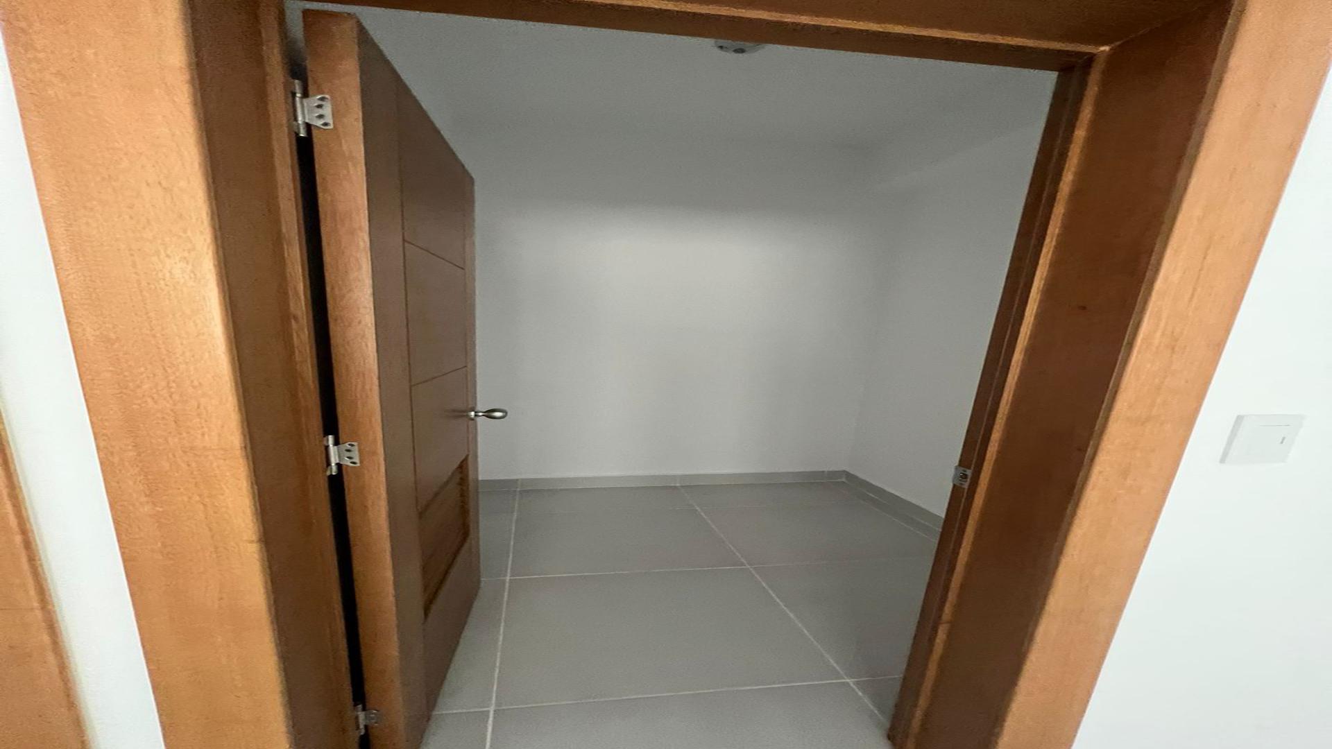 apartamentos - Apartamento en venta en Evaristo Morales 12