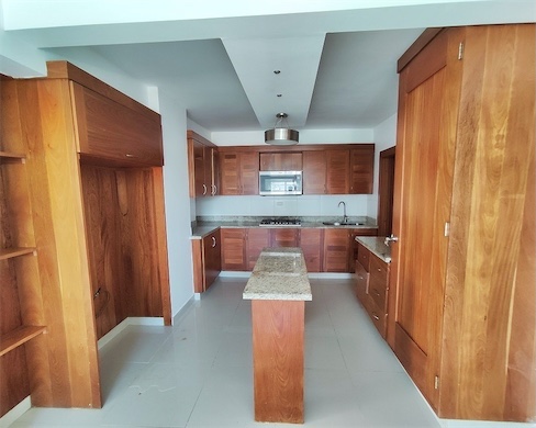 apartamentos - Tercer nivel de renta en La Esmeralda 5