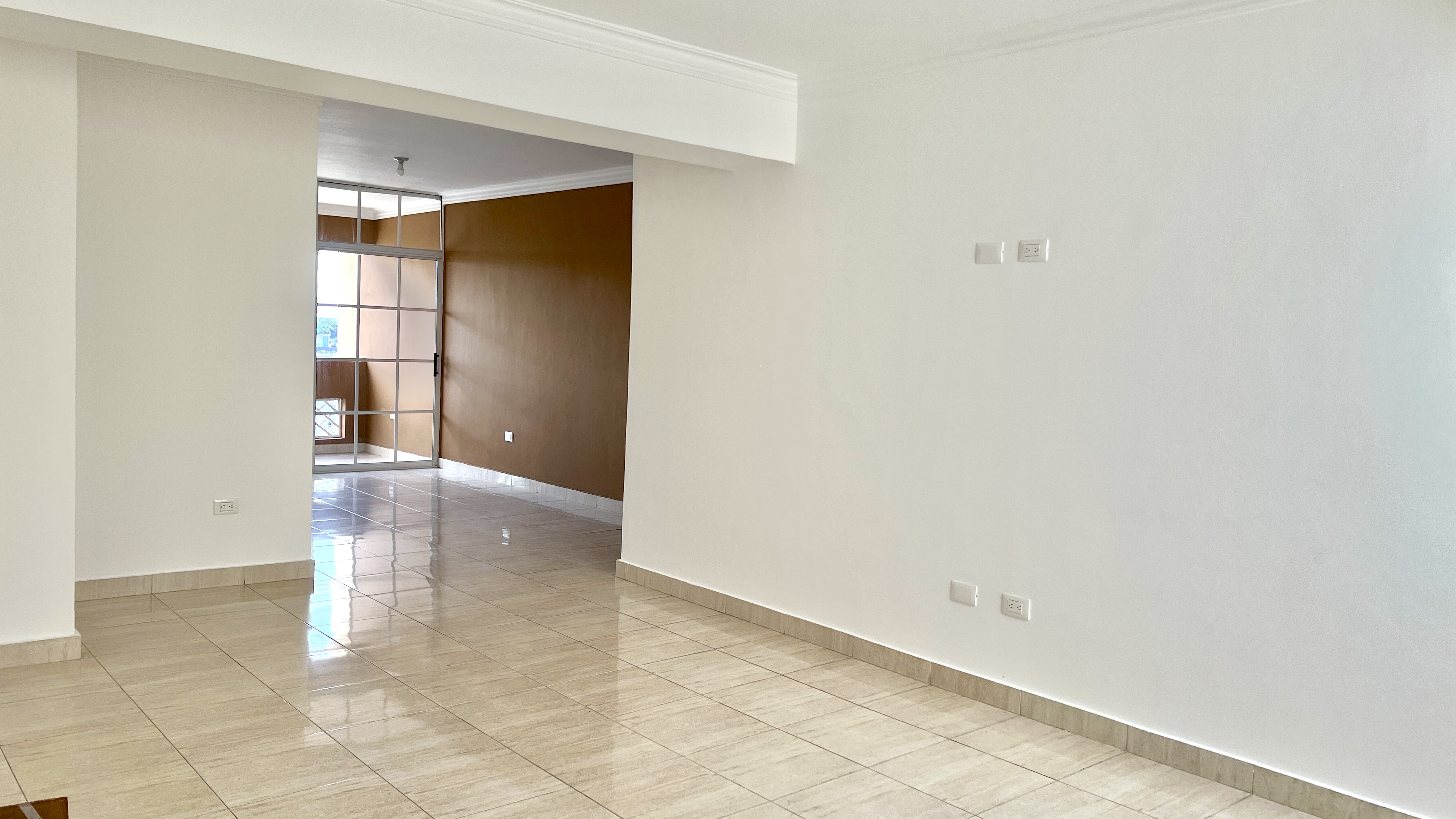 apartamentos - Apartamento con línea blanca en alquiler en Gazcue 2