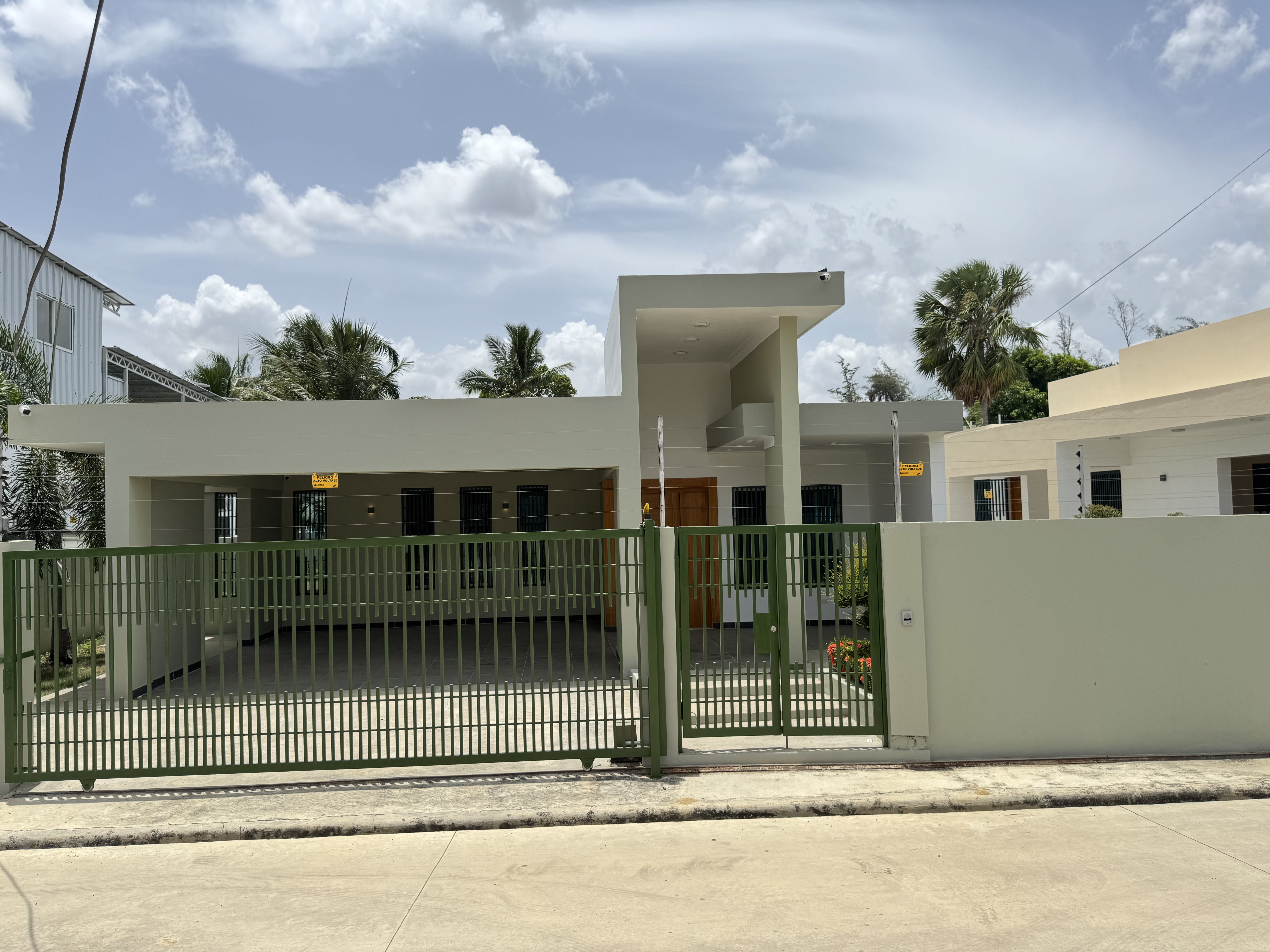 casas - CASA EN VENTA, RESIDENCIAL CERRADO SANTIAGO. 1