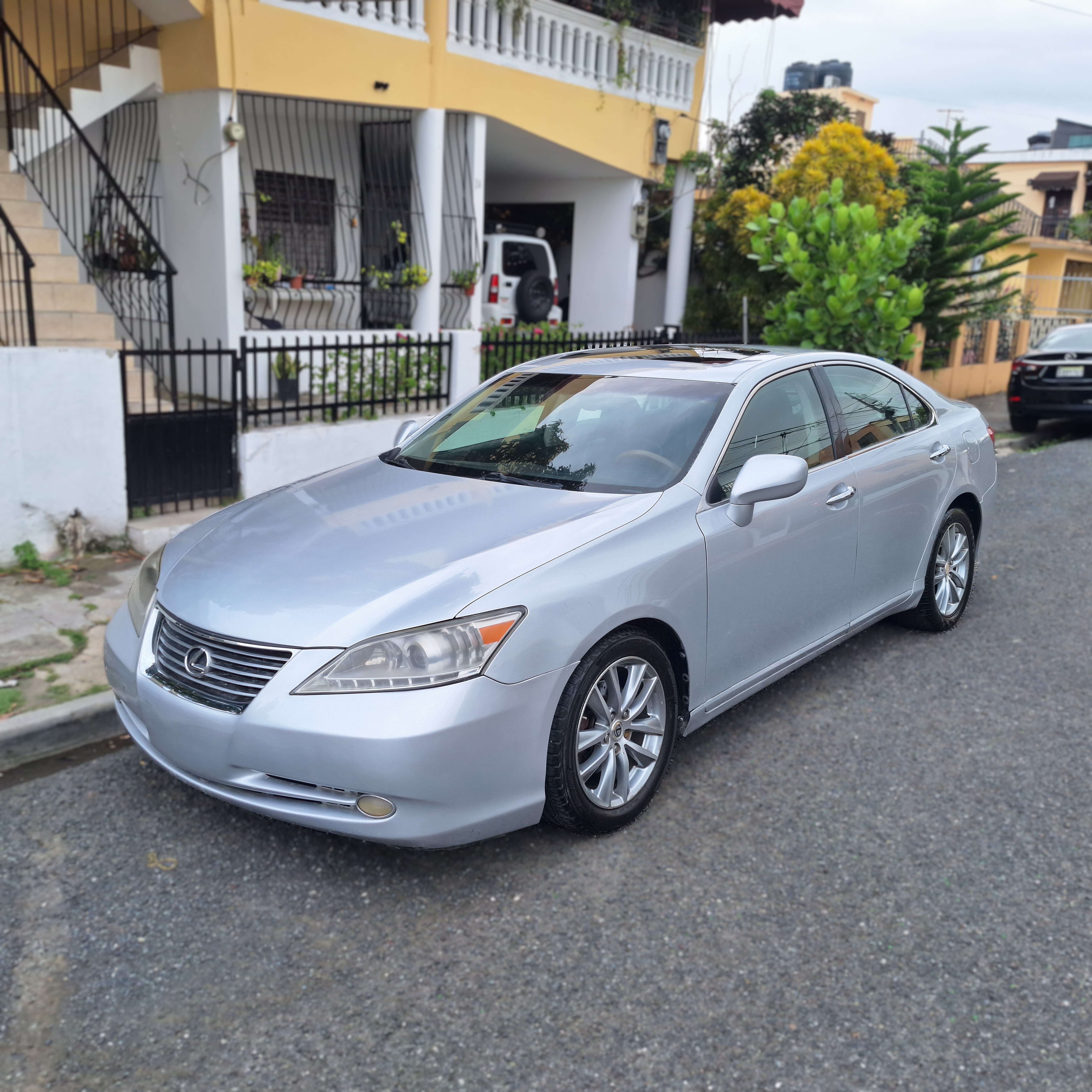 carros - Lexus ES350 0