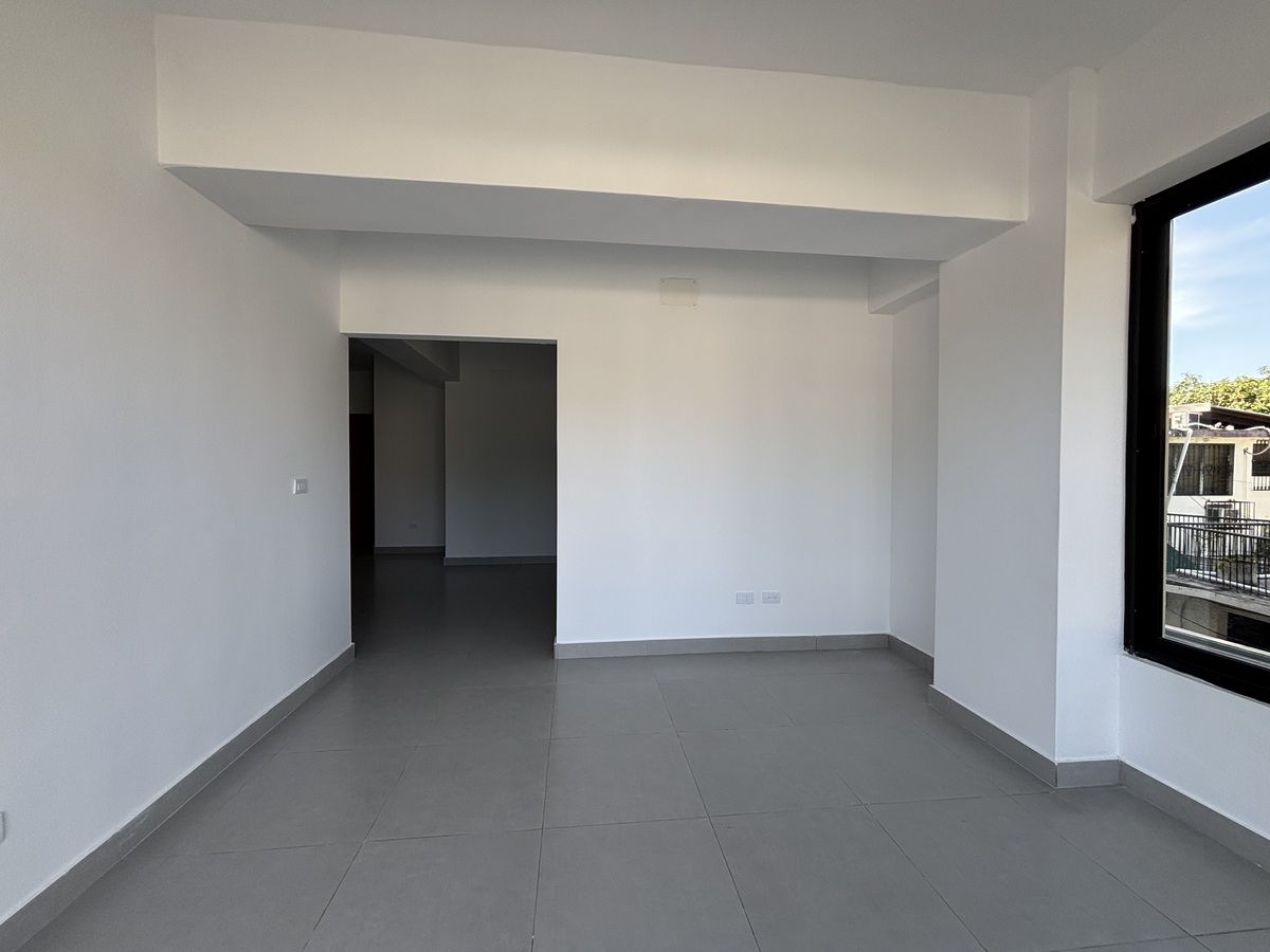 apartamentos - Apartamento Nuevo con Terraza en Los Prados 2