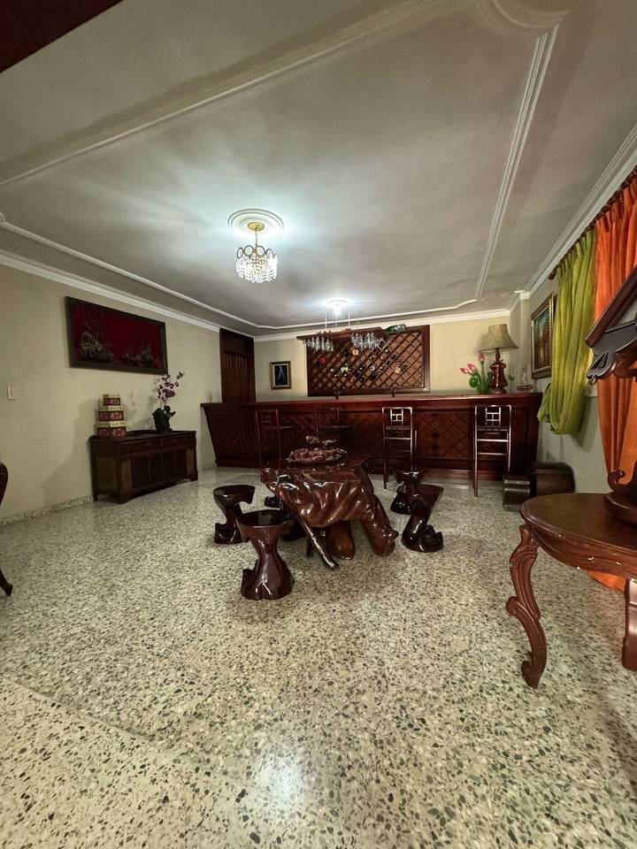 casas - Alquiler de Casa en Viejo Arroyo Hondo 4