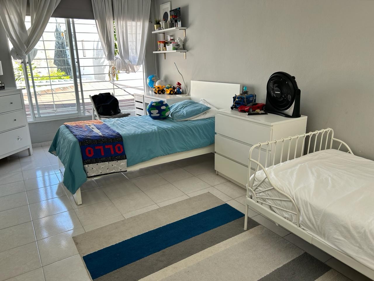 casas - Casa en venta 

Precio de venta
US$ 350,000.00


Uso
Residencial

 8