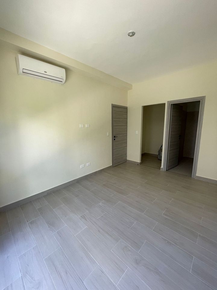 apartamentos - Alquilo Apartamento Vacio en Vista Cana 4