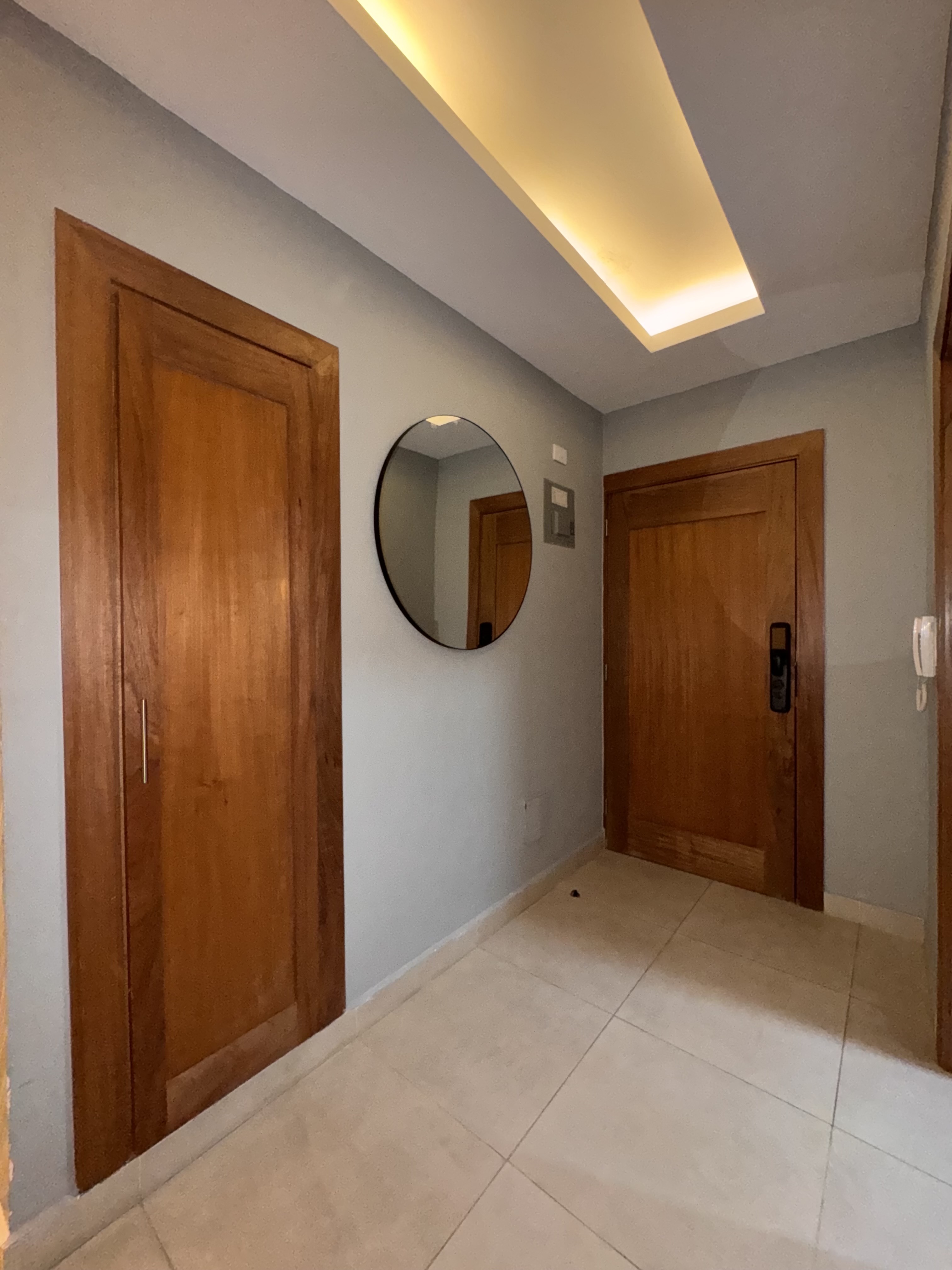apartamentos - A solo pasos de la Churchill apto de 1 hab amueblado  de oportunidad Us$1,000 6