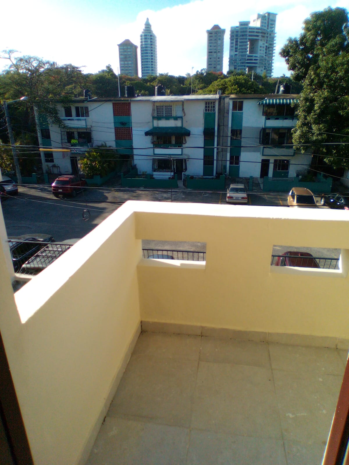 apartamentos - Apto de 3 habitaciones, Ave Independencia km 10 1