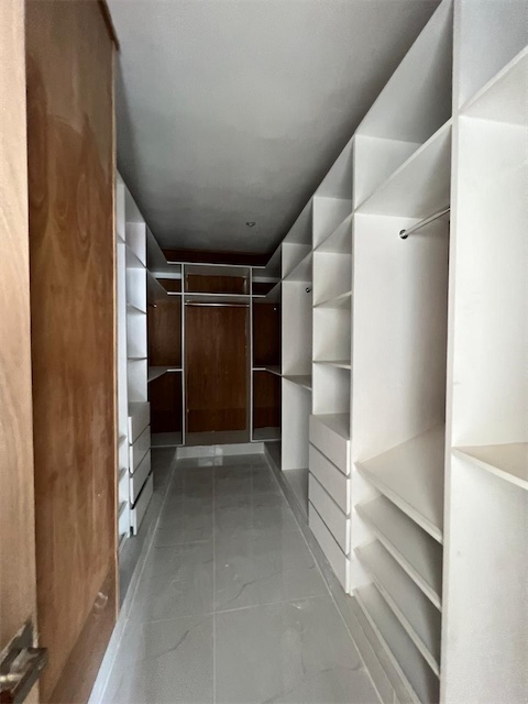 casas - Moderna Casa con Piscina Nueva en Venta en Proyecto Cerrado. 4