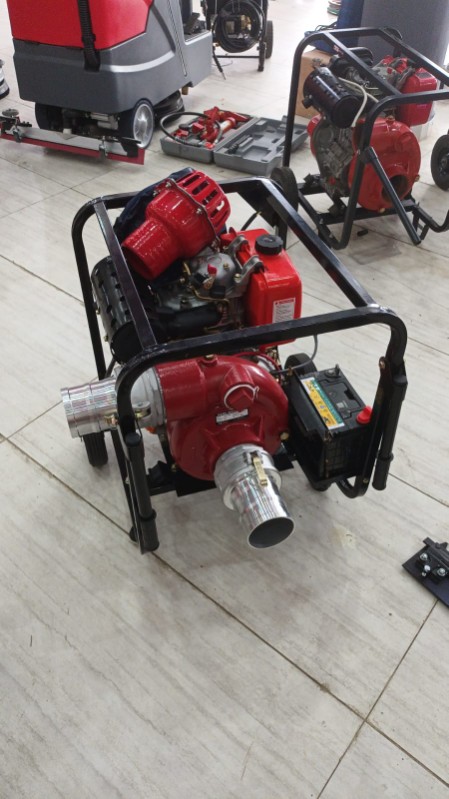 equipos profesionales - MOTOBOMBAS DE REGUIO, DE GASOIL y Gasolina ACOPLADAS Y DE CORREAS DE 3, 4, 6 Y 8 9
