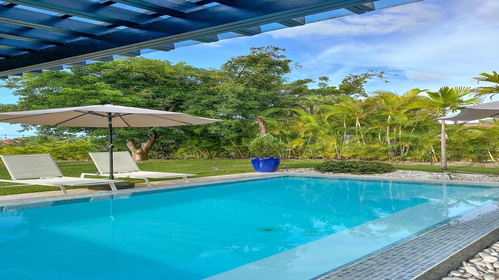 casas vacacionales y villas - 🌿✨ Villa de Ensueño en Green Village, Cap Cana✨🌿 0