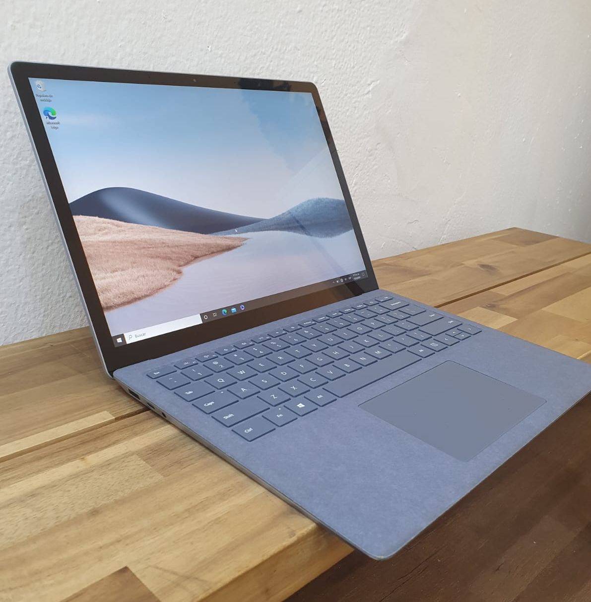 computadoras y laptops - Laptop Microsoft Surface 4 13.5" QHD, Core i5 11th, 512GB SSD, 8GB RAM, Nueva 1