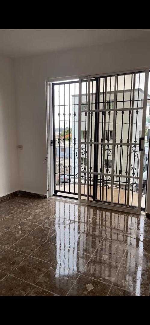 apartamentos - aparta estudio disponibles de tras  de Utesa 