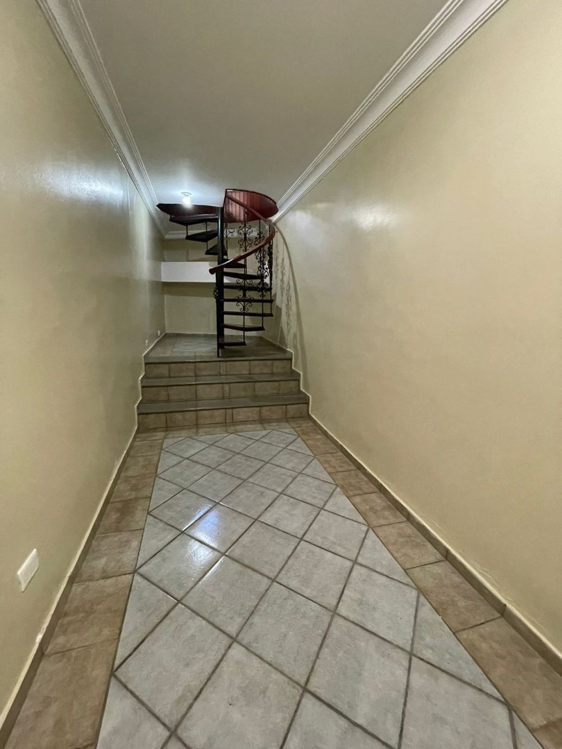 casas - ALQUILO Hermosa Mansión De 3 Niveles En Zona Exclusiva De Los Ríos PD06 4