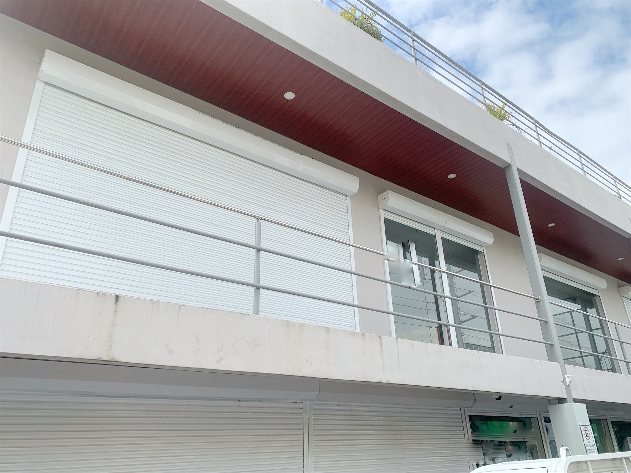 oficinas y locales comerciales - Local céntrico y comercial 1