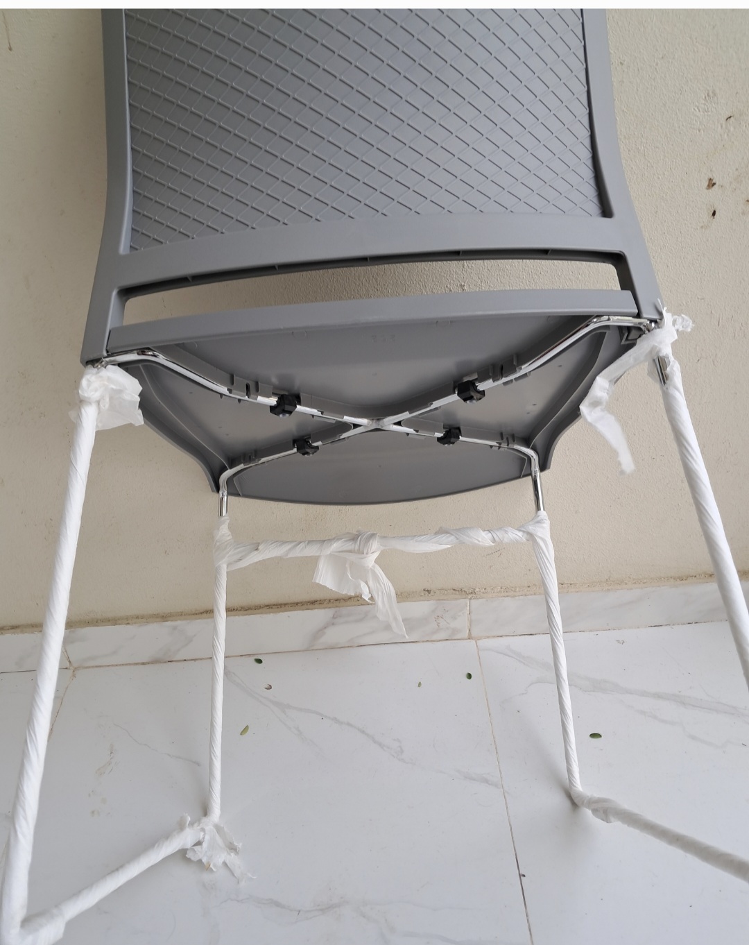 decoración y accesorios - Pequeño comedor de  4 sillas  mesa de cristal  4