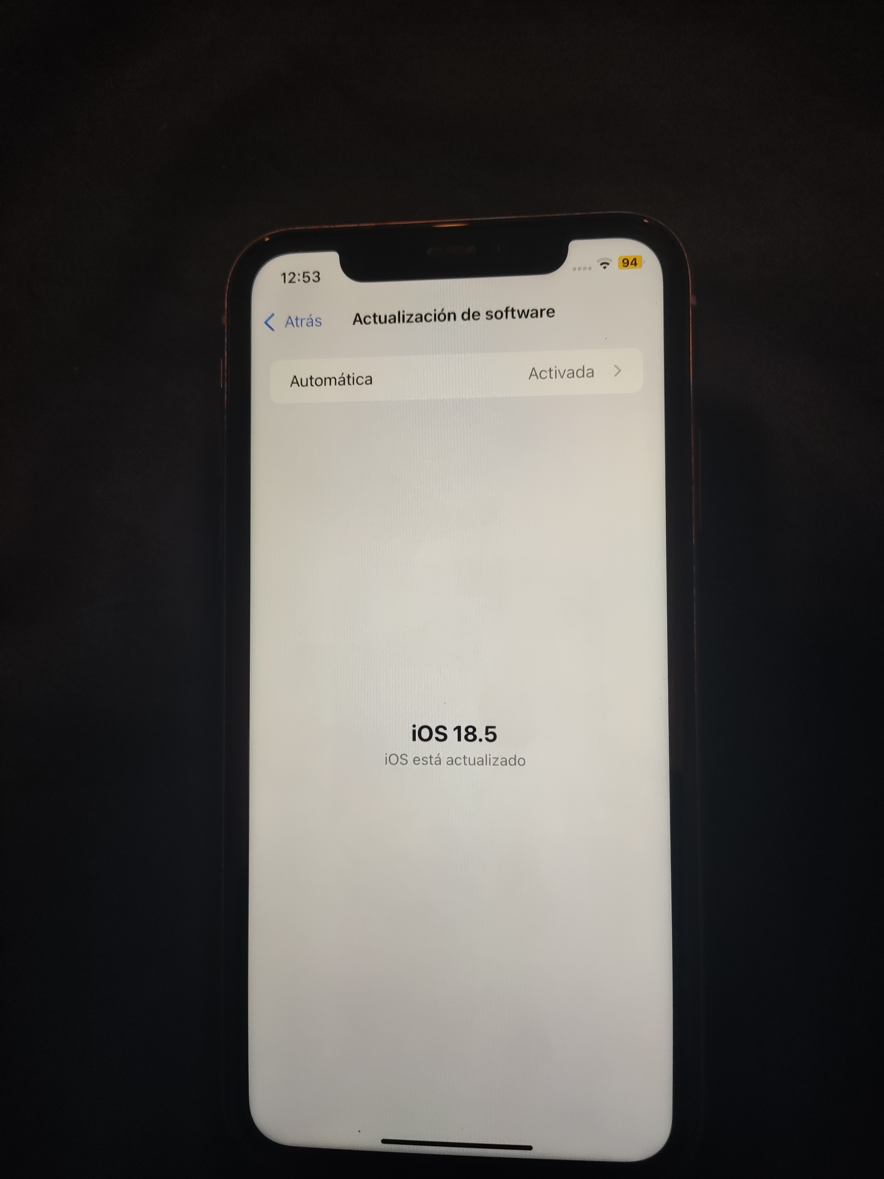 celulares y tabletas - iPhone 11 Normal Morado 256GB Chip Físico y eSIM. 11,790 Negociable. 3