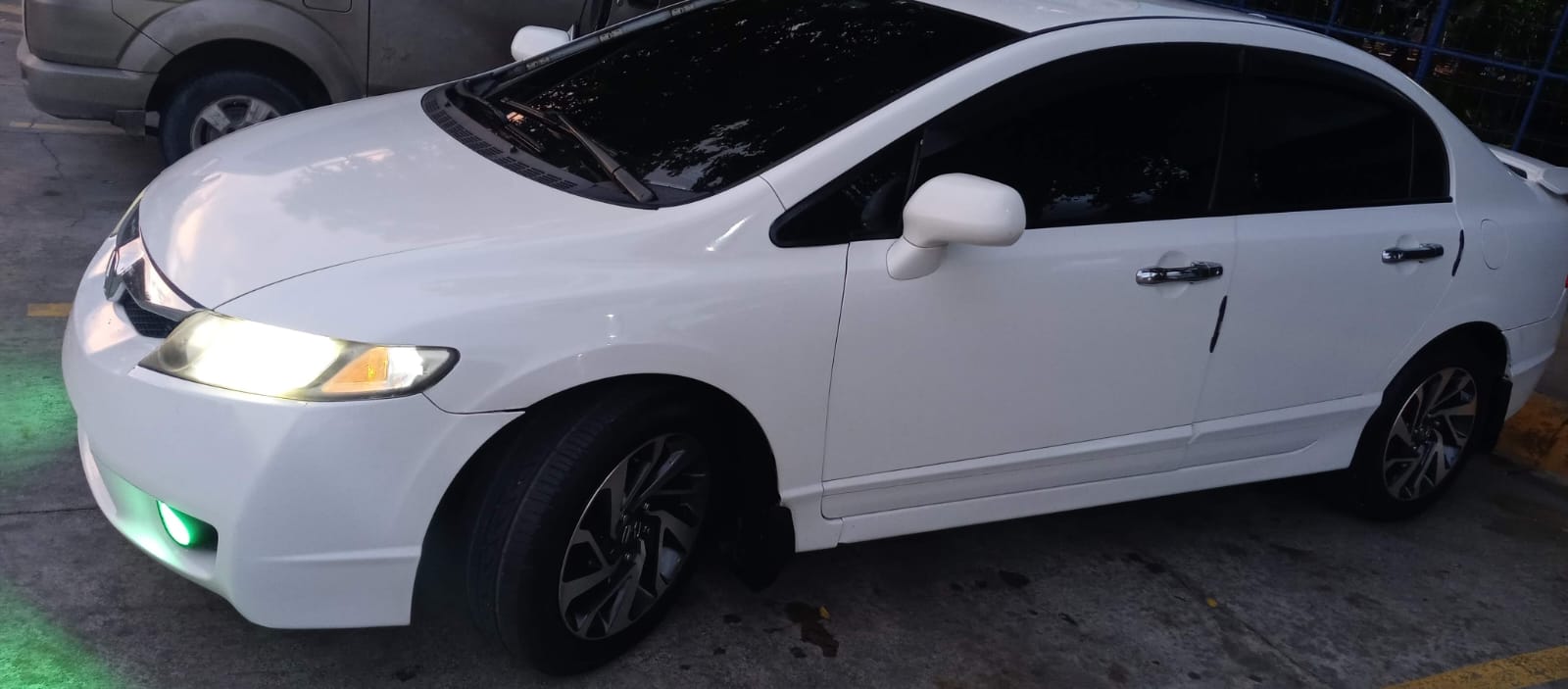 carros - Honda cívic lx 2010 4