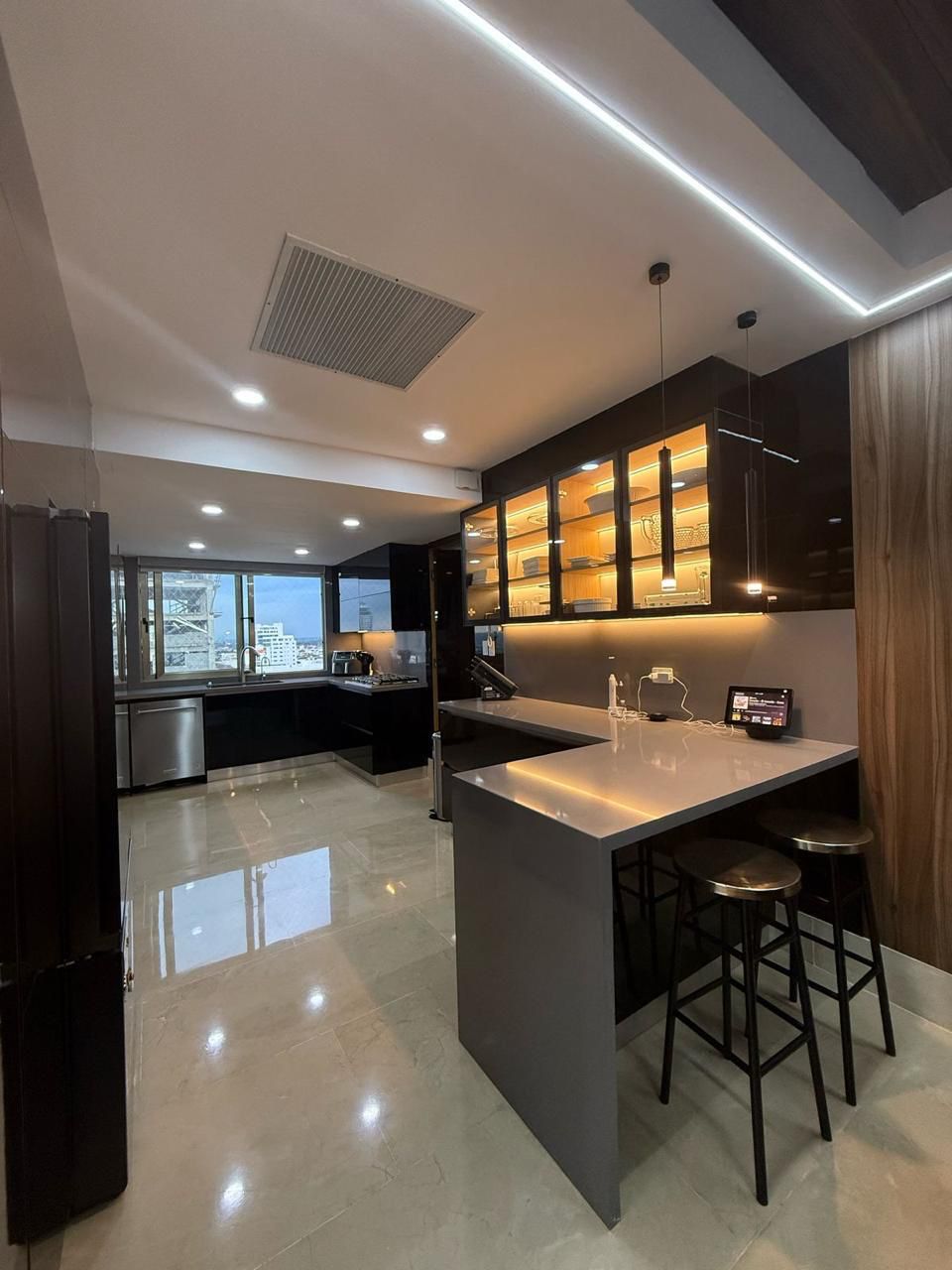 apartamentos - Se vende piso Alto Av Enriquillo  4