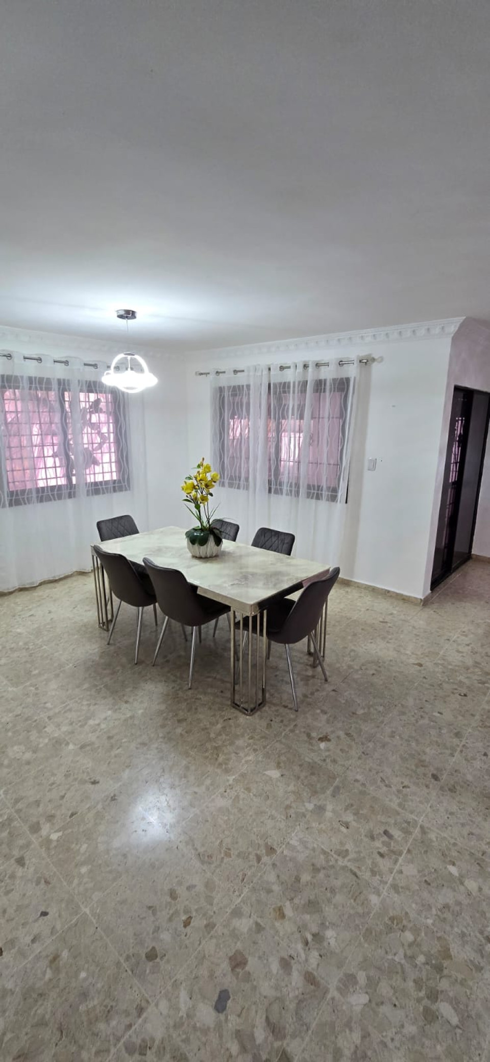 casas - ALQUILER DE CASA AMUEBLADA EN RES. ALAMEDA  0
