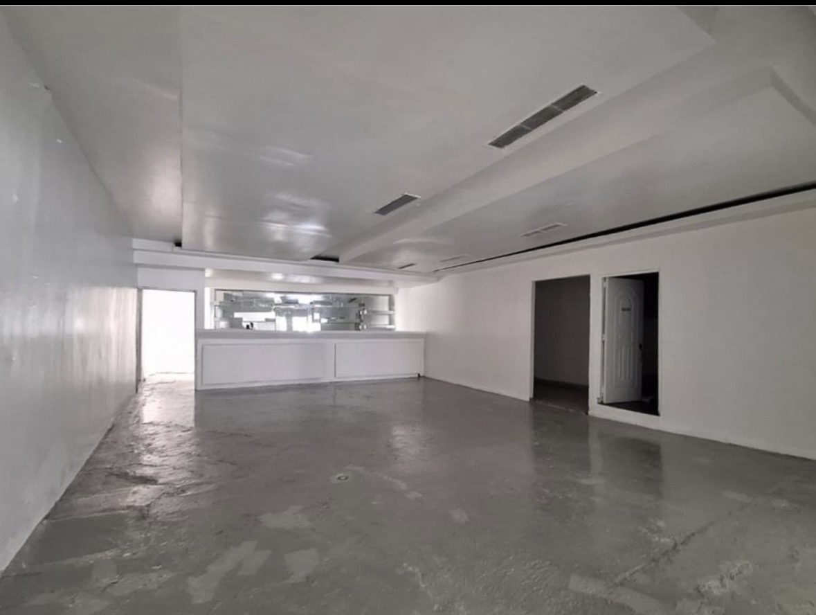 oficinas y locales comerciales - LOCAL COMERCIAL  4