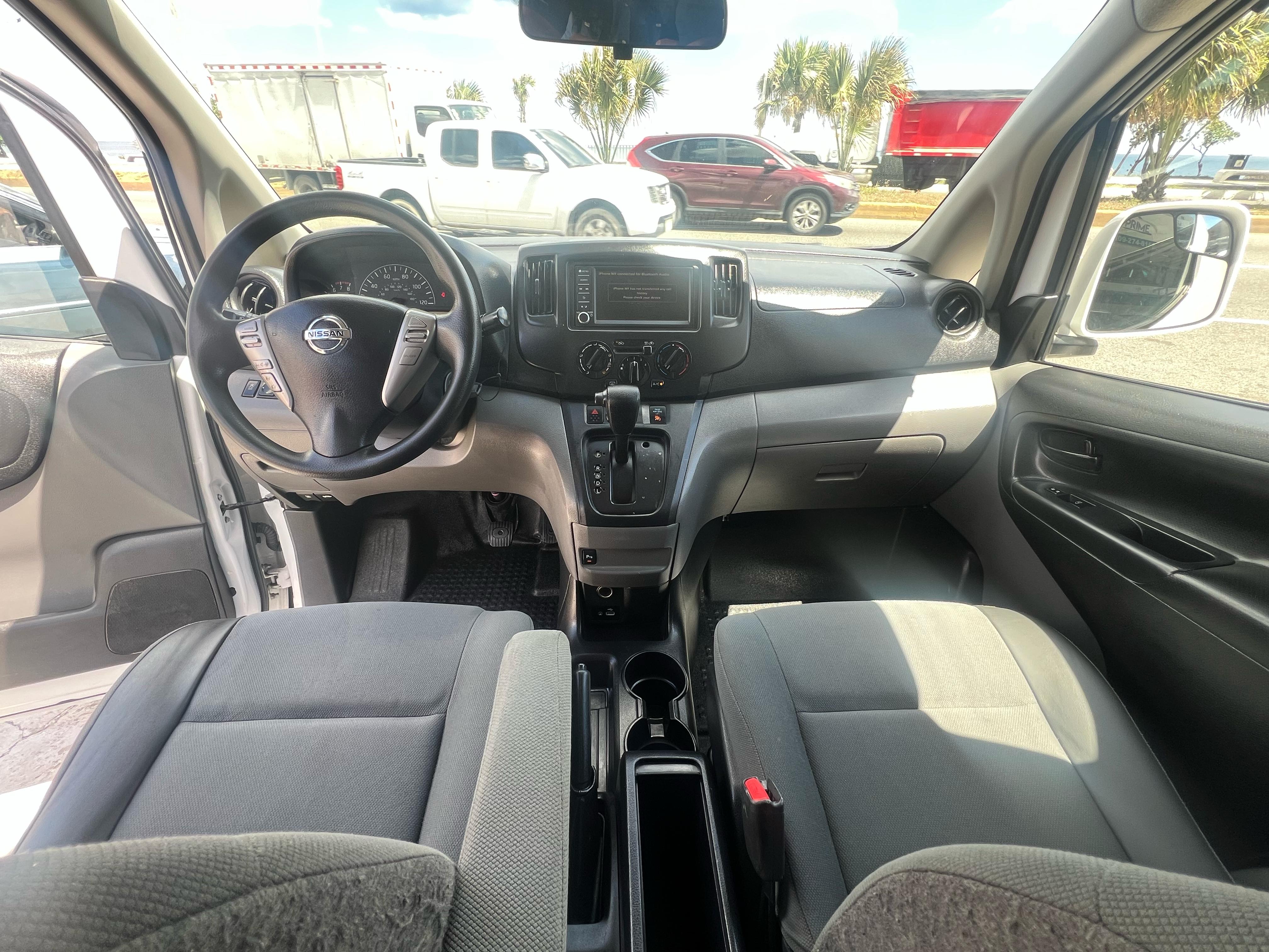jeepetas y camionetas - Nissan NV 200 2020 6