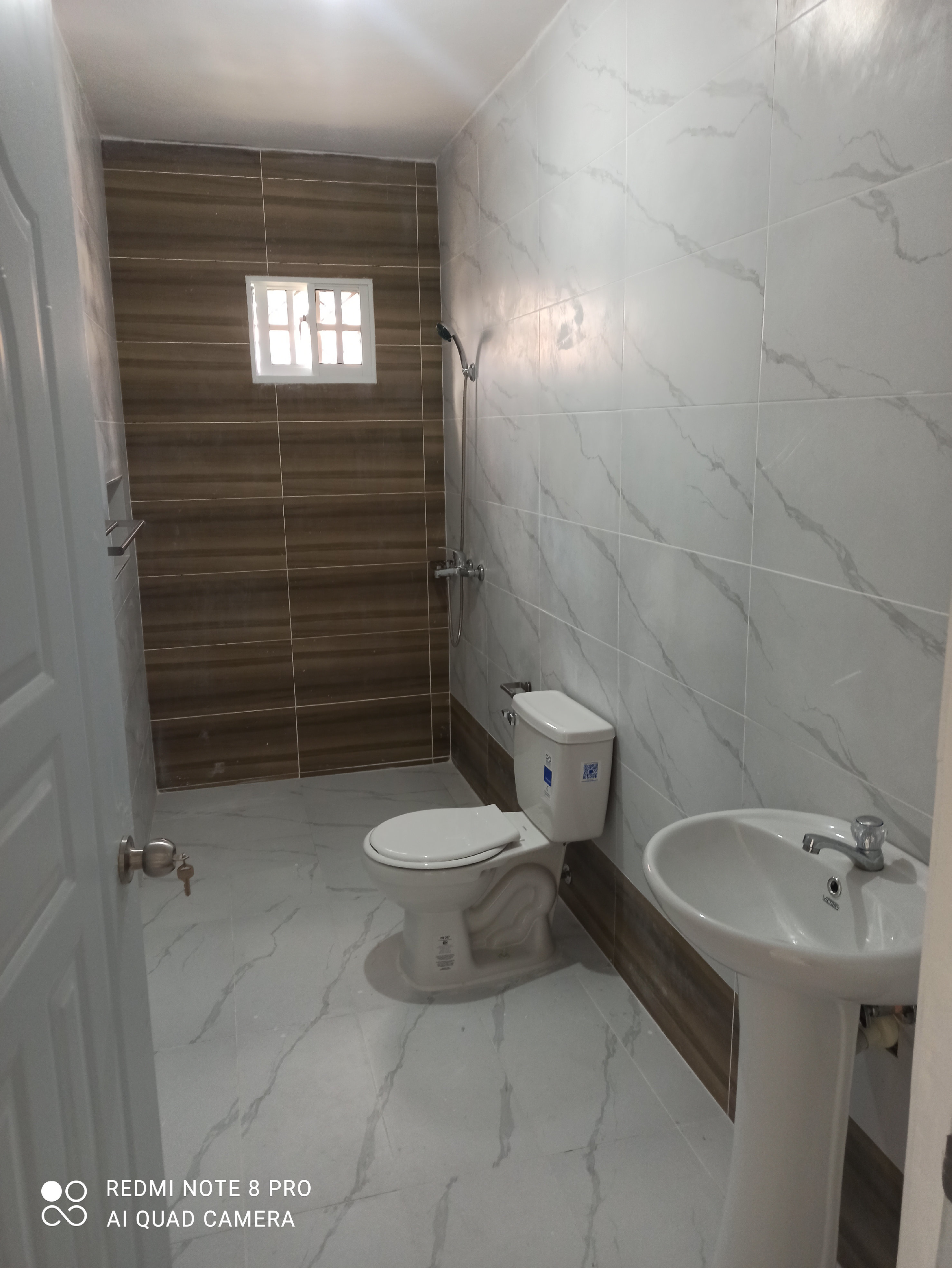 apartamentos - Apartamento en 2do Nivel en San Cristóbal  4