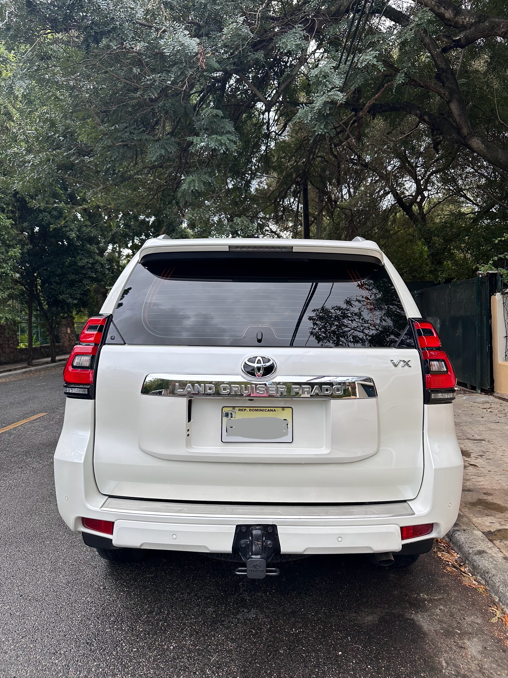 jeepetas y camionetas - Toyota Land Cruiser Prado VX 2022 - Gasolina 3