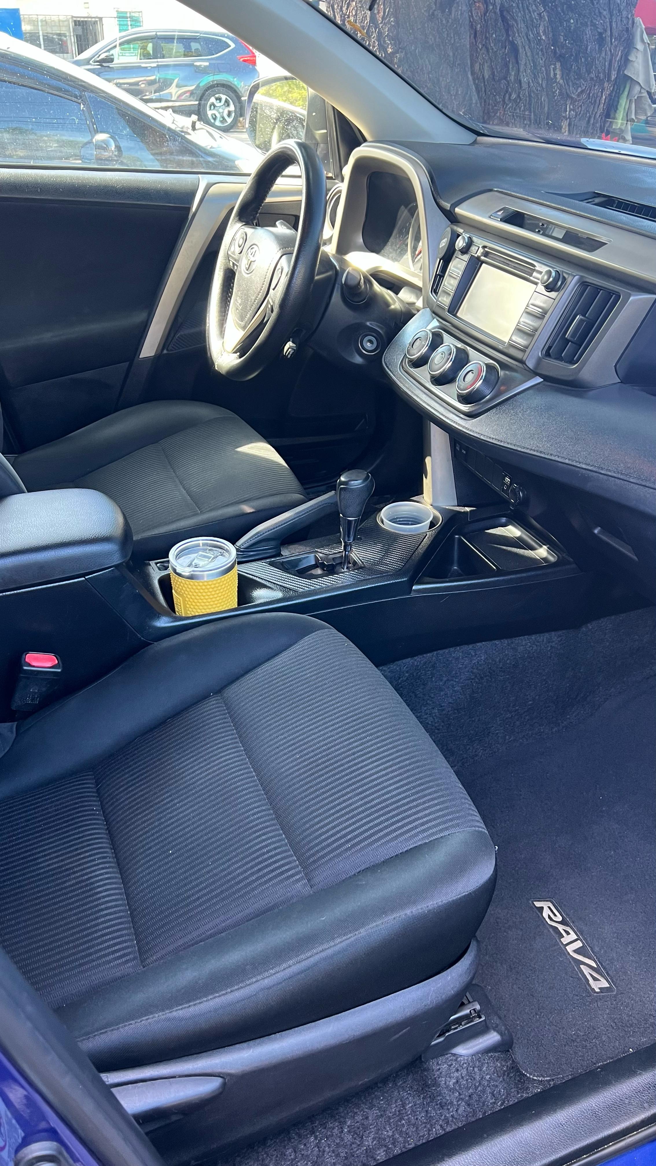 jeepetas y camionetas - Toyota rav4 2014 1