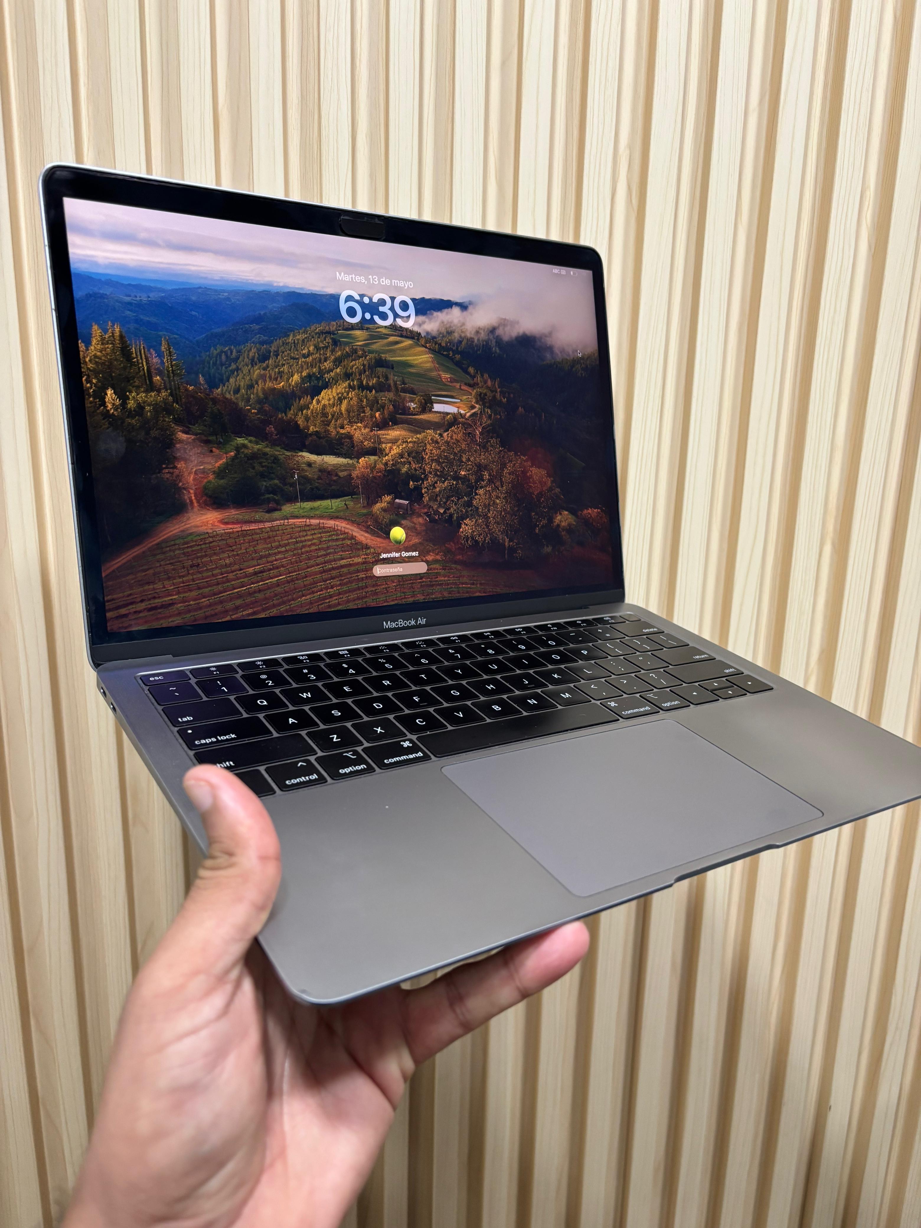 computadoras y laptops - Macbook air 2019 0