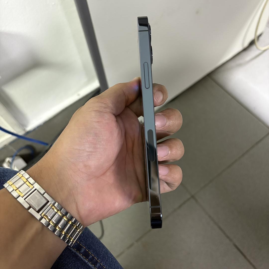 celulares y tabletas - iPhone 12pro 128gb 2