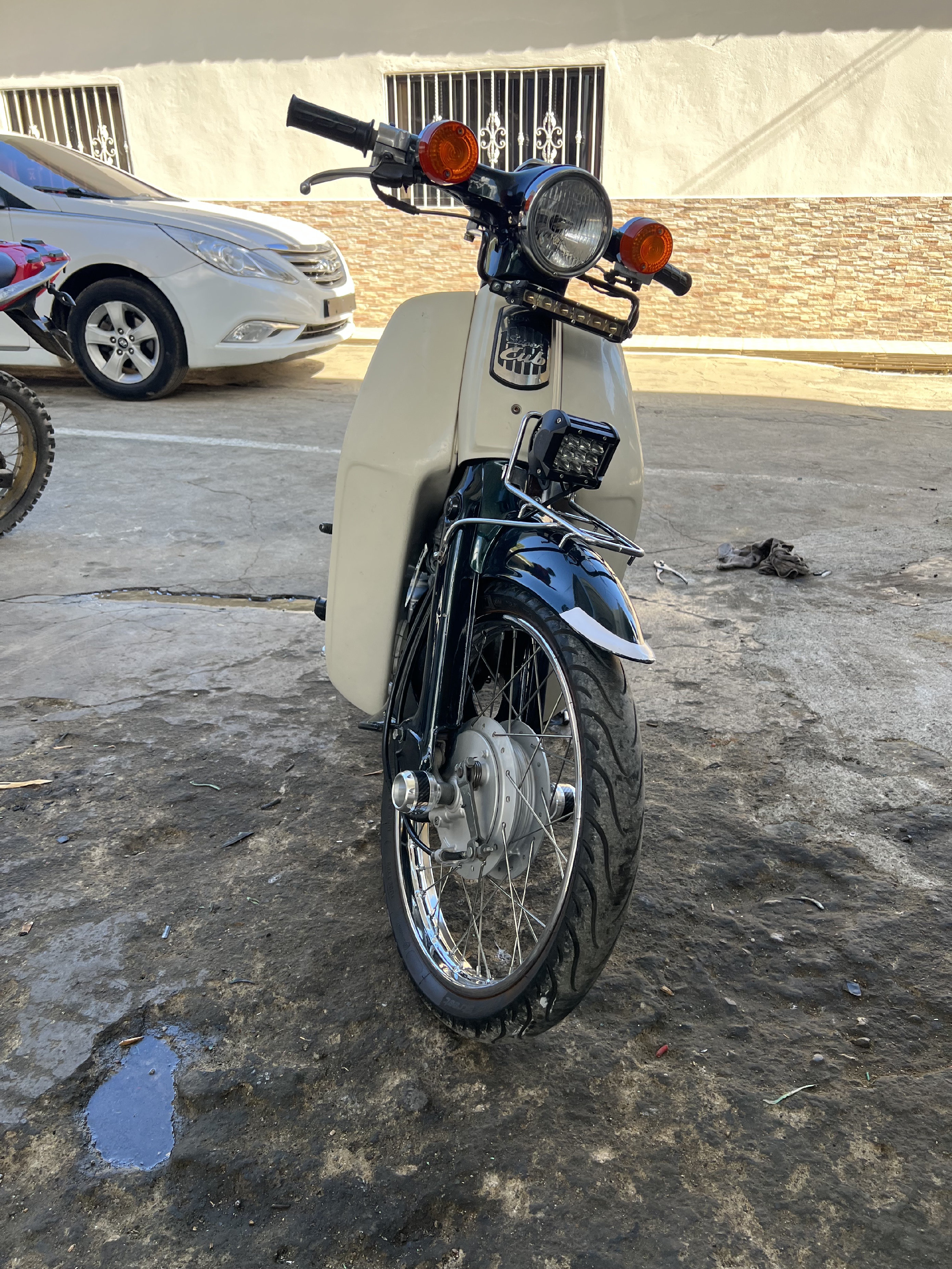 motores y pasolas - Está como nuevo con pintura original y todos los demás totalmente original  2