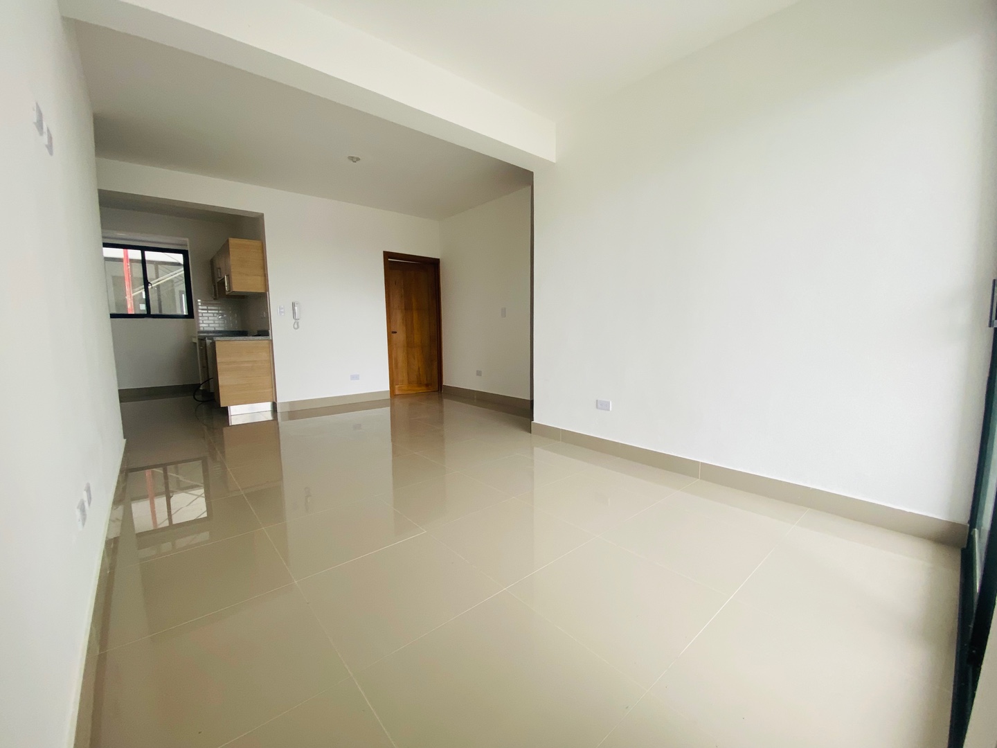apartamentos - APARTAMENTO EN RENTA SEGUNDO NIVEL EN SANTIAGO DE LOS CABALLERO 
 2