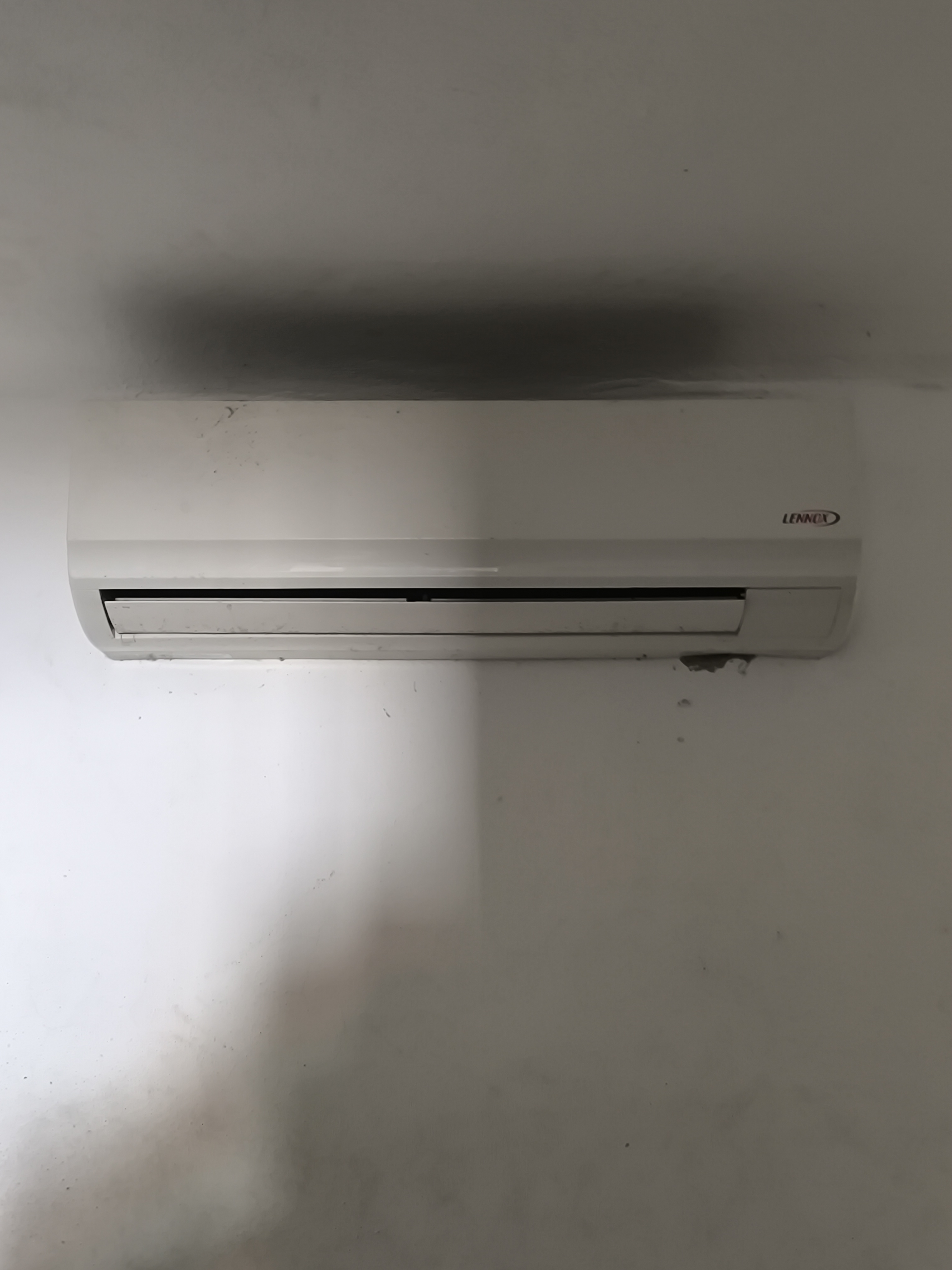 aires acondicionados y abanicos - Vendo aire split Lenox invertir  1