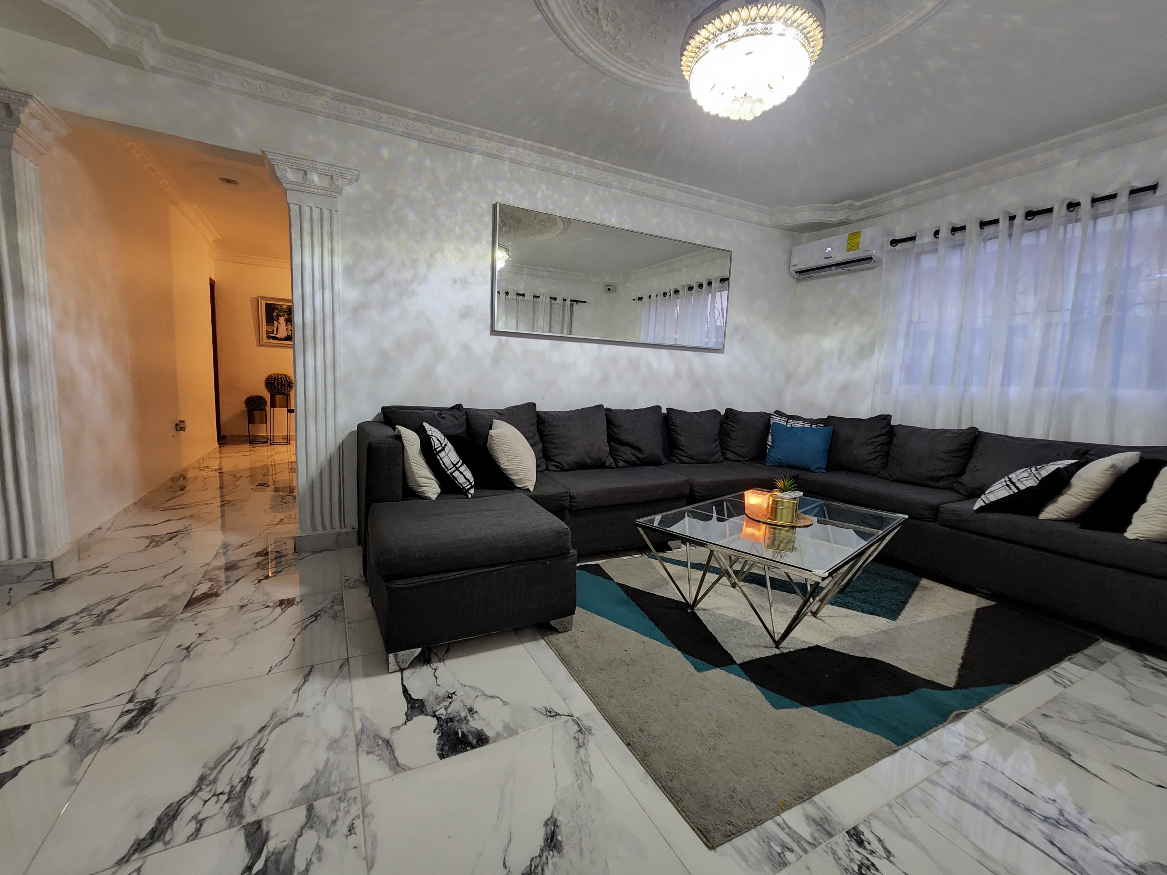 casas - venta de dos casas por el precio de una en la autopista de san isidro  2