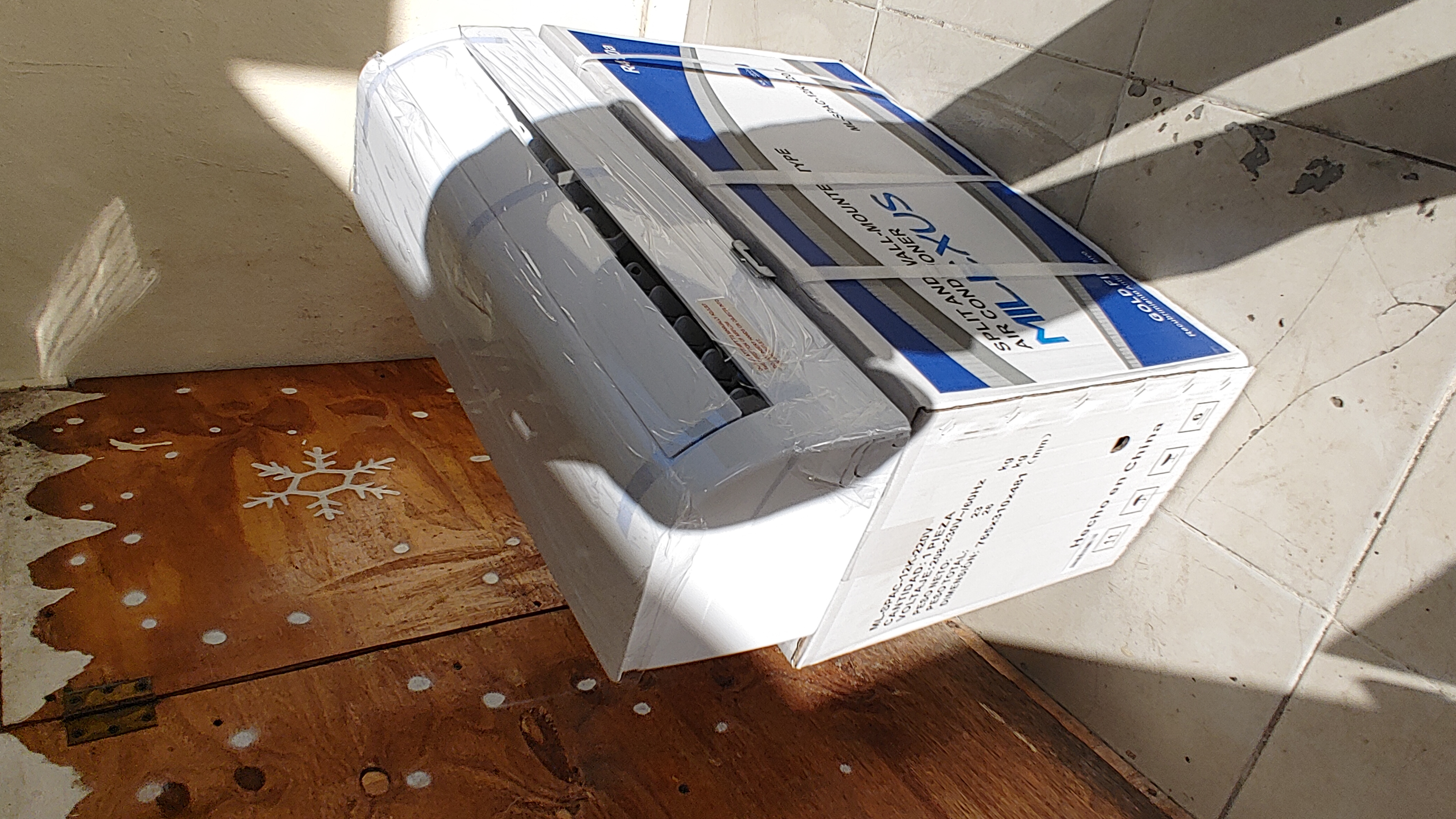 aires acondicionados y abanicos - AIRES ACONDICIONADOS 12,000BTU NUEVOS EN SU CAJA  3